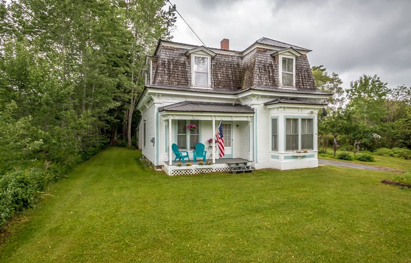 59 South Lunenburg Rd, Lunenburg, VT 05906