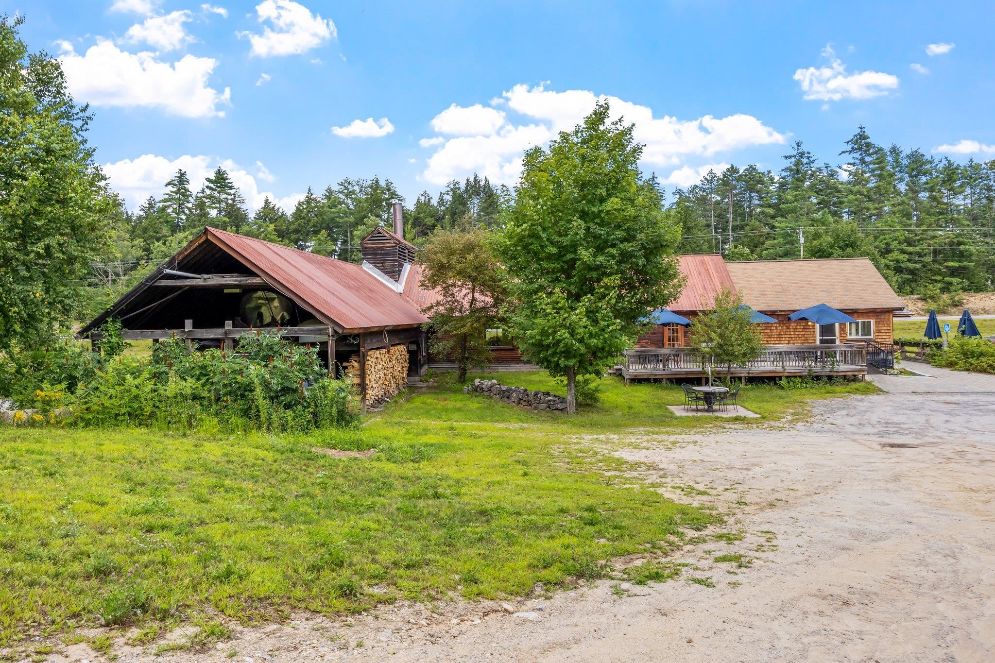 main property photo 6