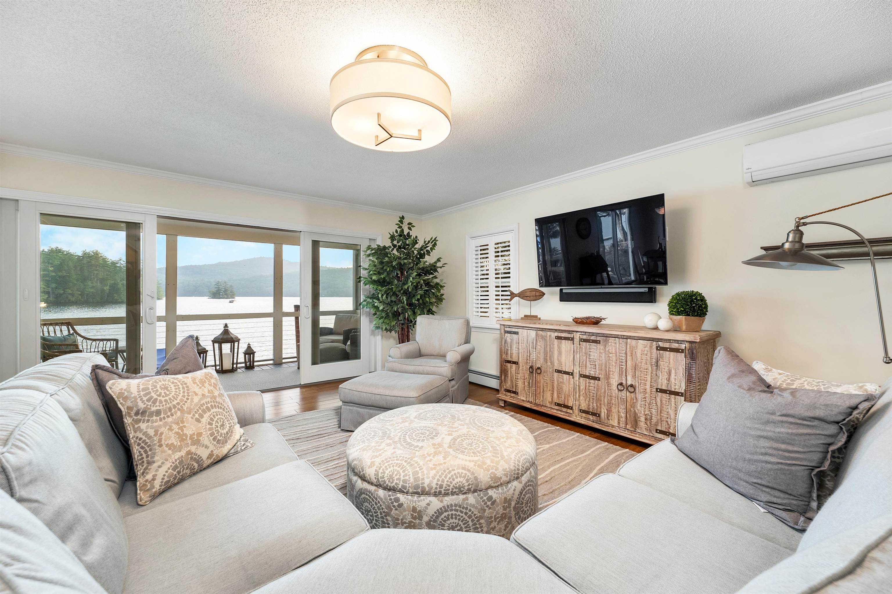 property viewer photo 5
