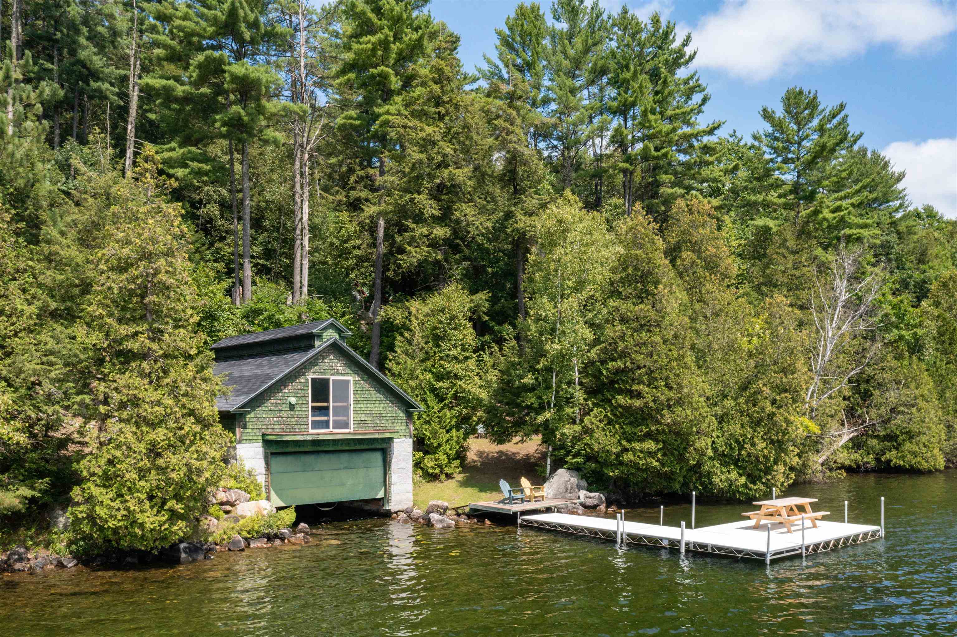 main property photo 30