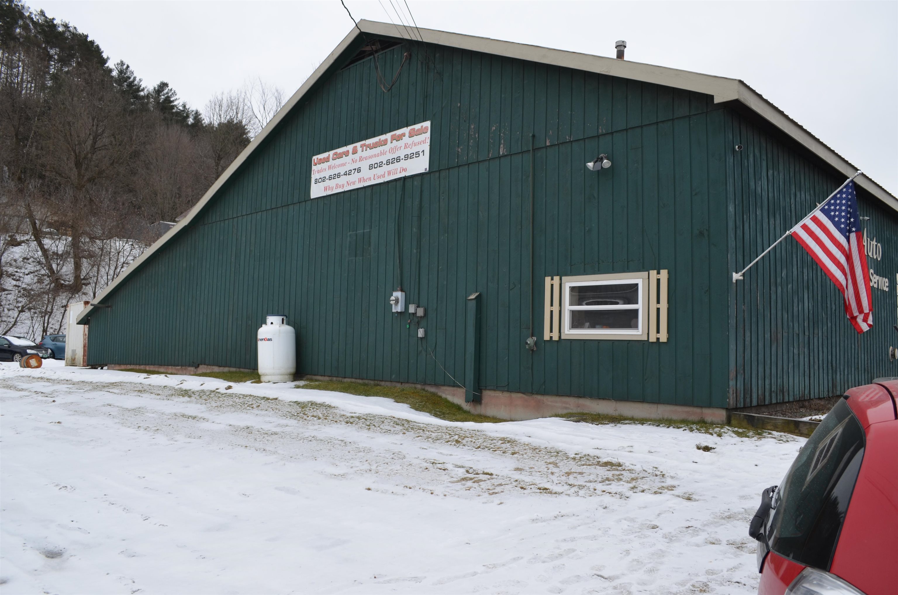 main property photo 16