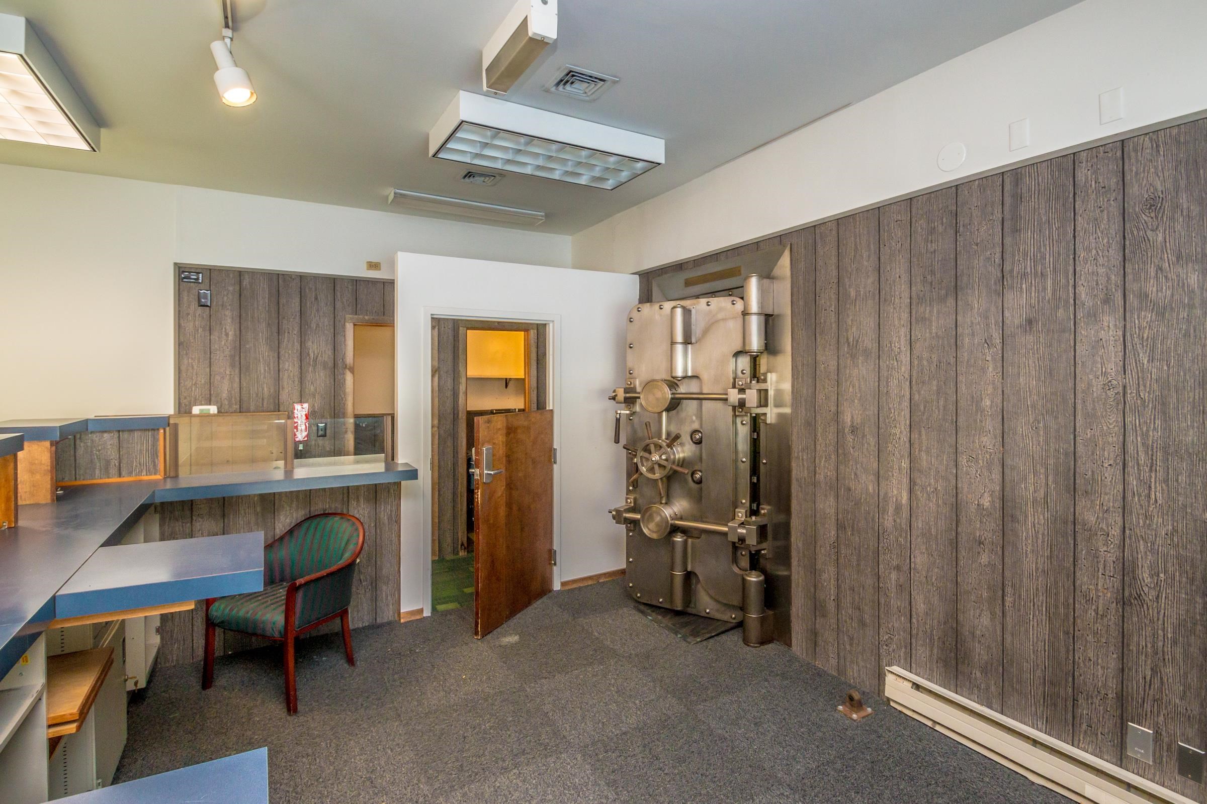 main property photo 21