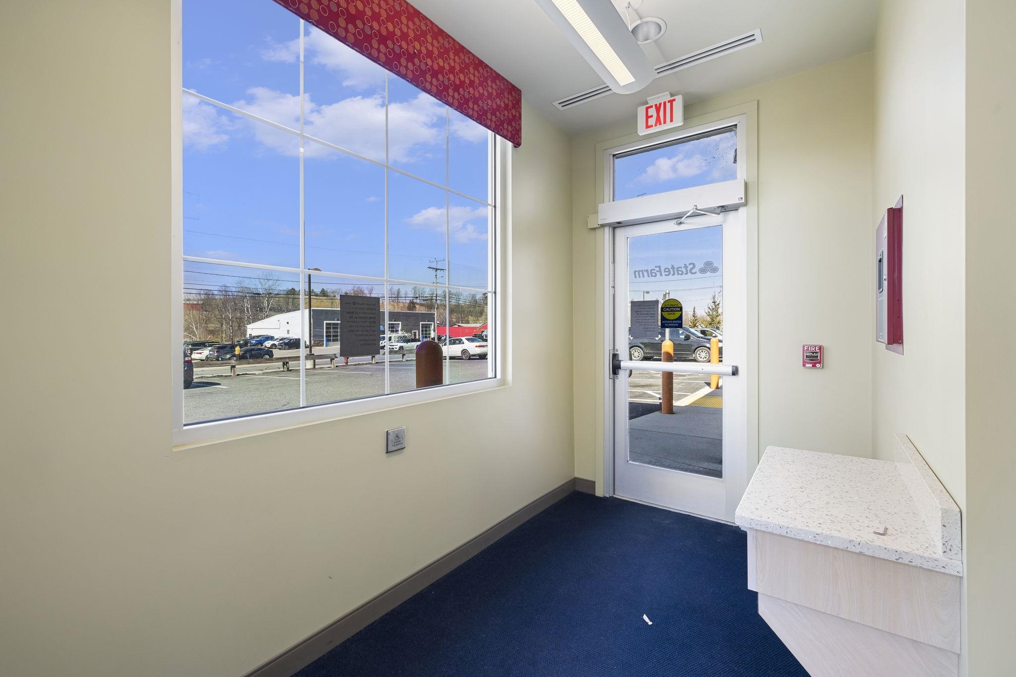main property photo 12