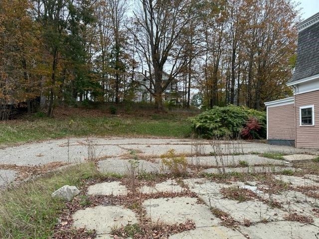 main property photo 17