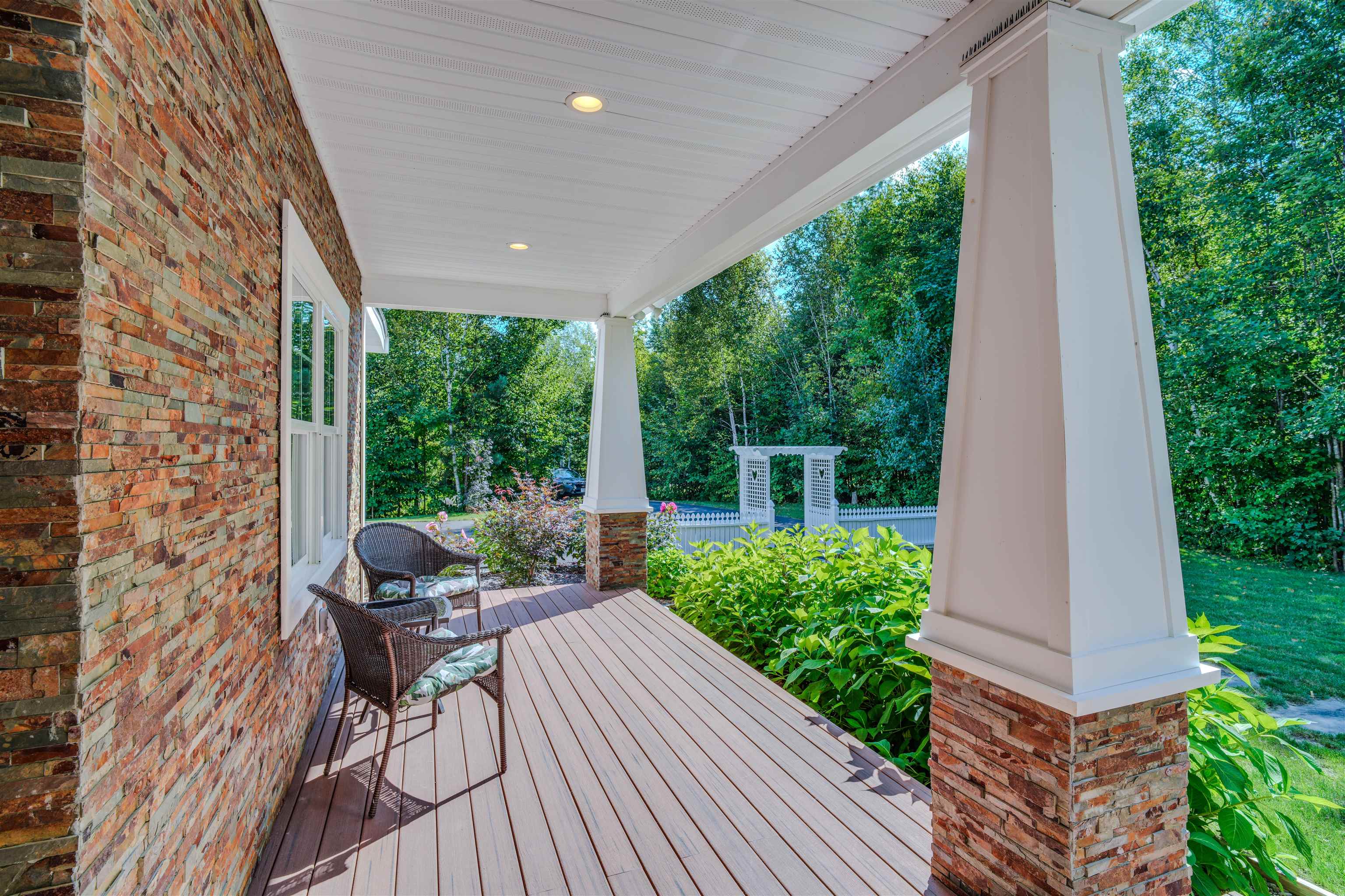property viewer photo 11