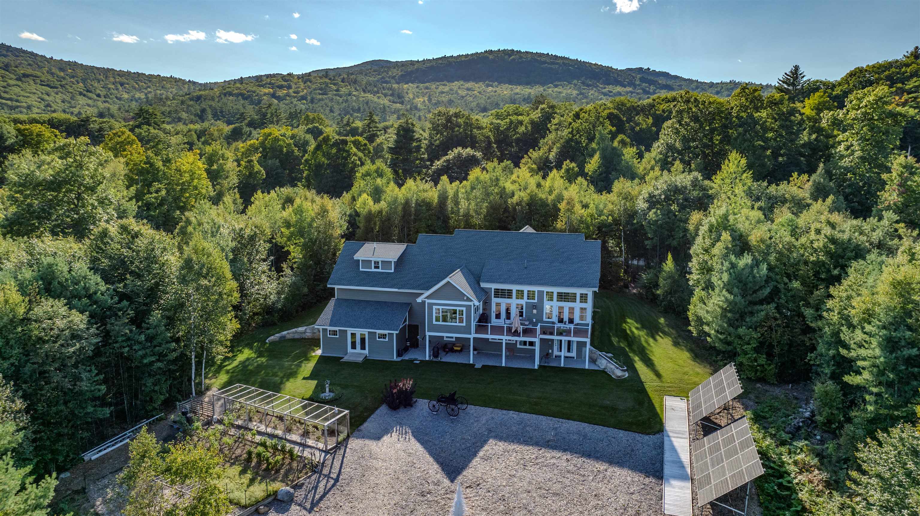 property viewer photo 3