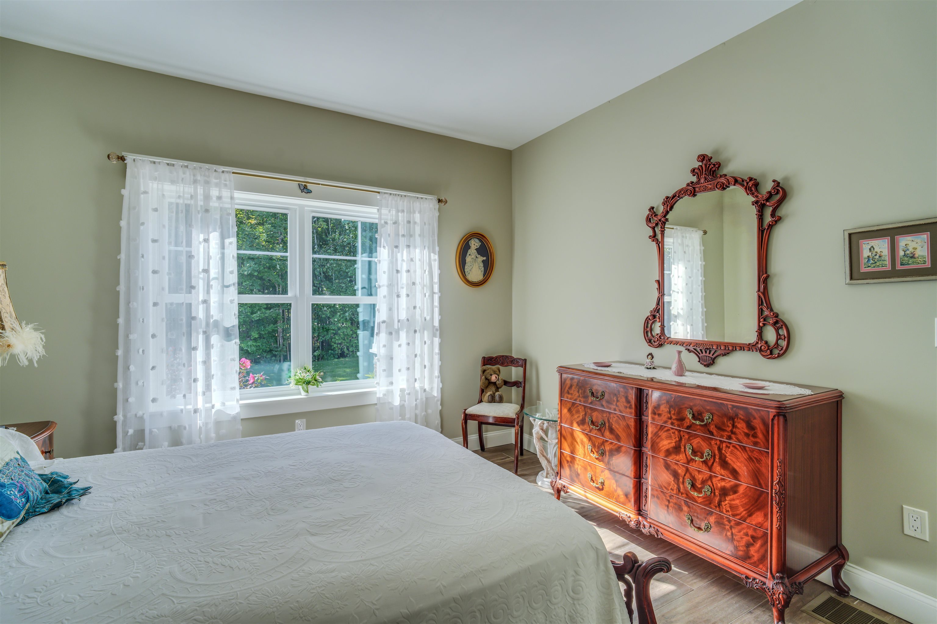 property viewer photo 31