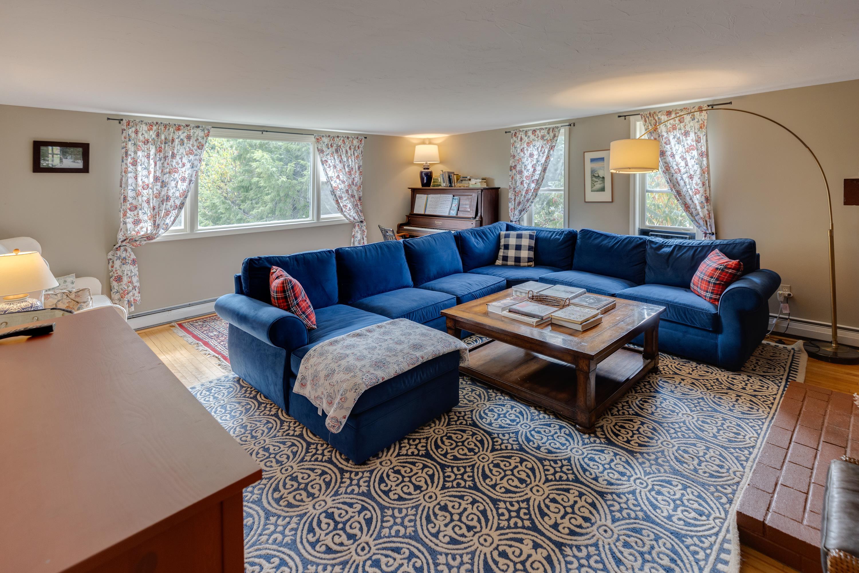 property viewer photo 7