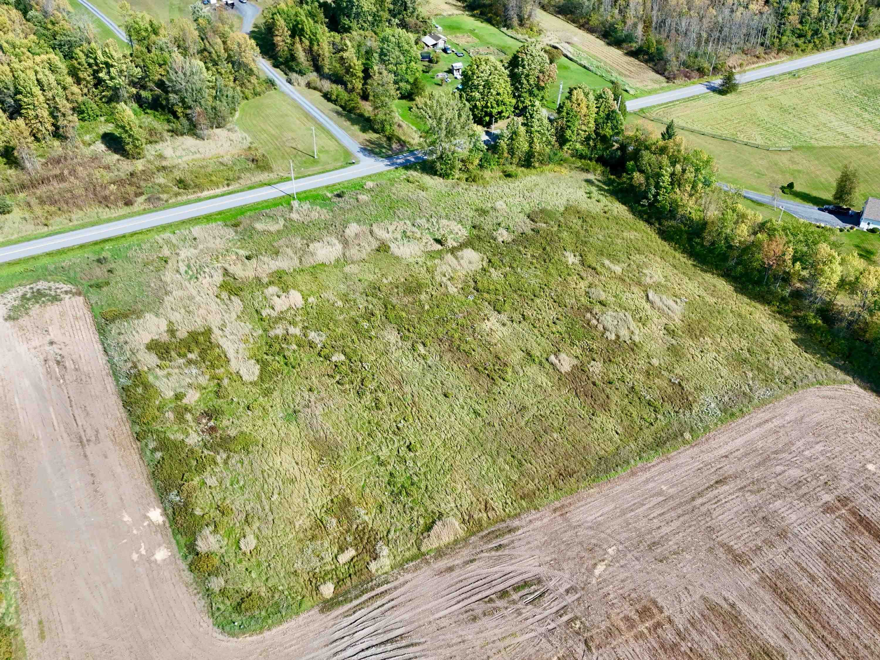 main property photo 7