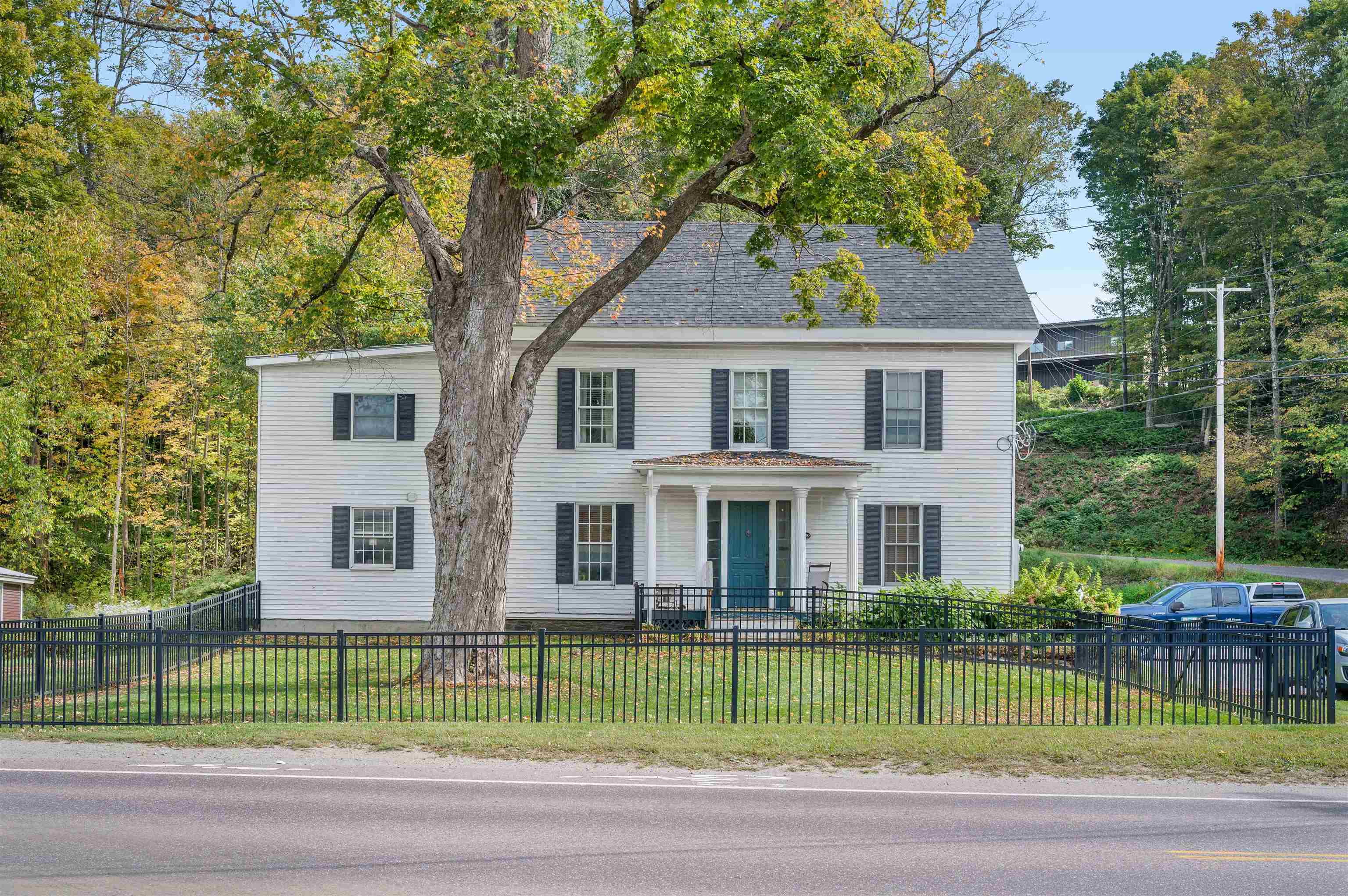 main property photo 5
