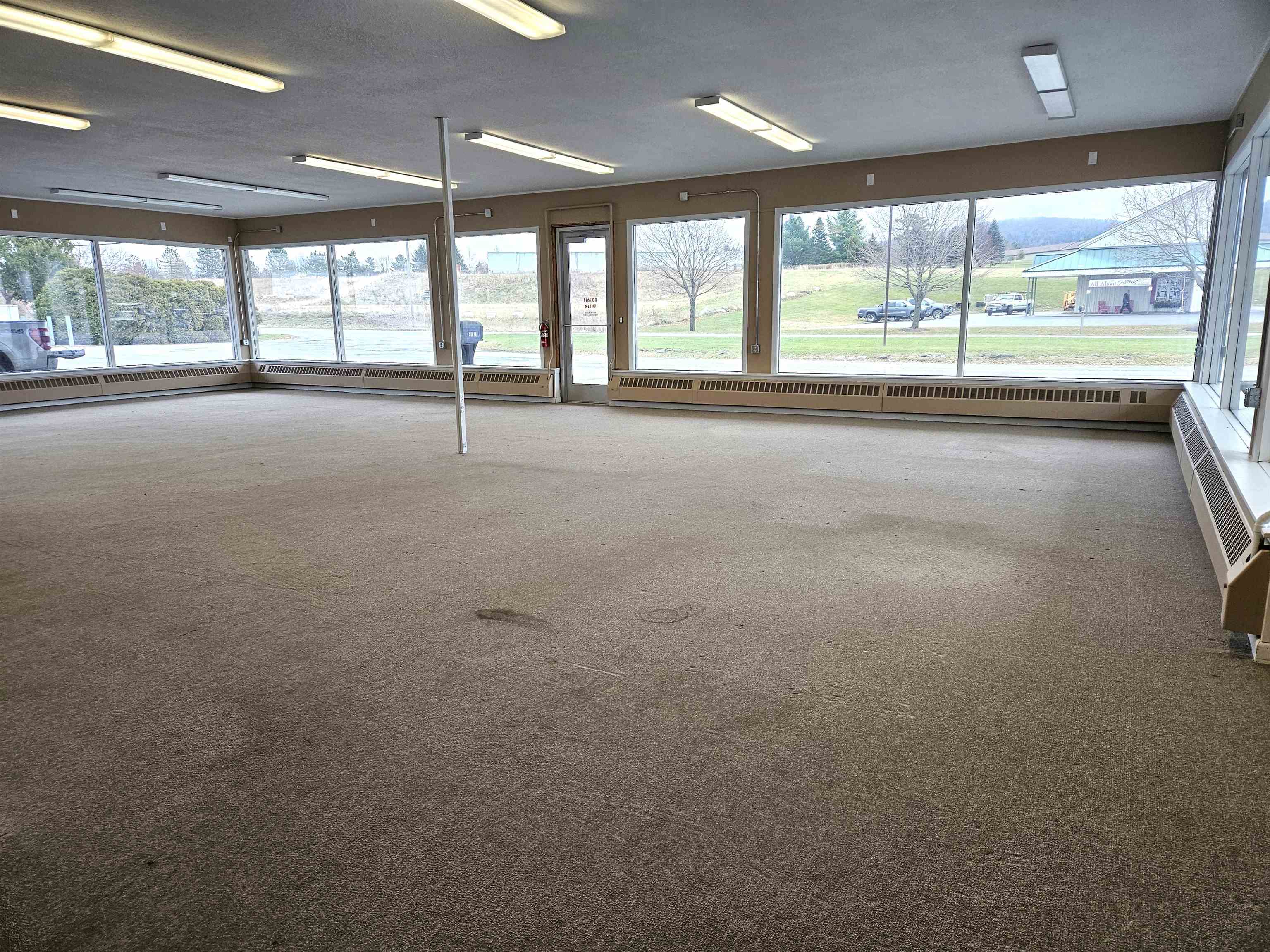 property viewer photo 9