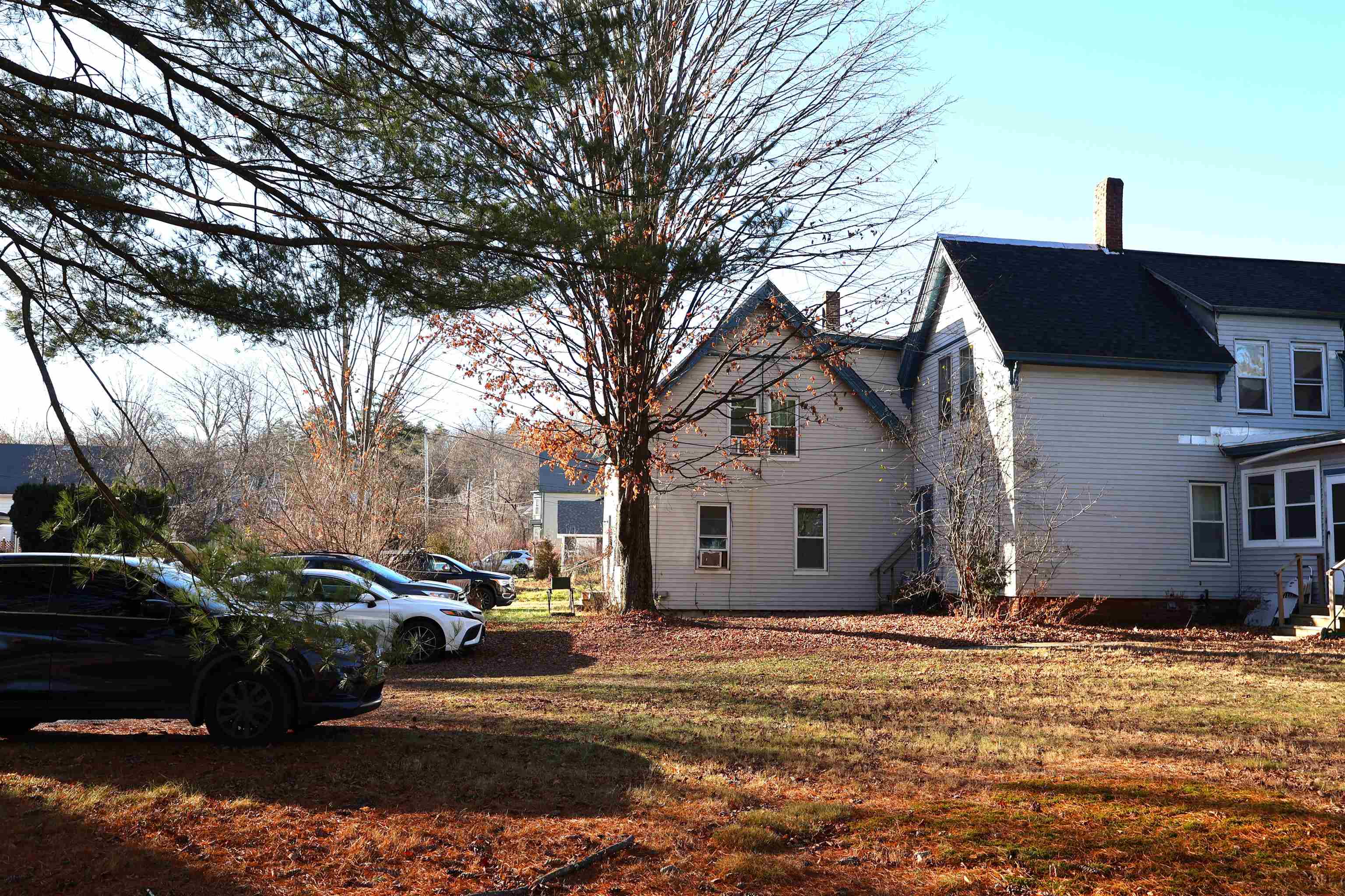 main property photo 3
