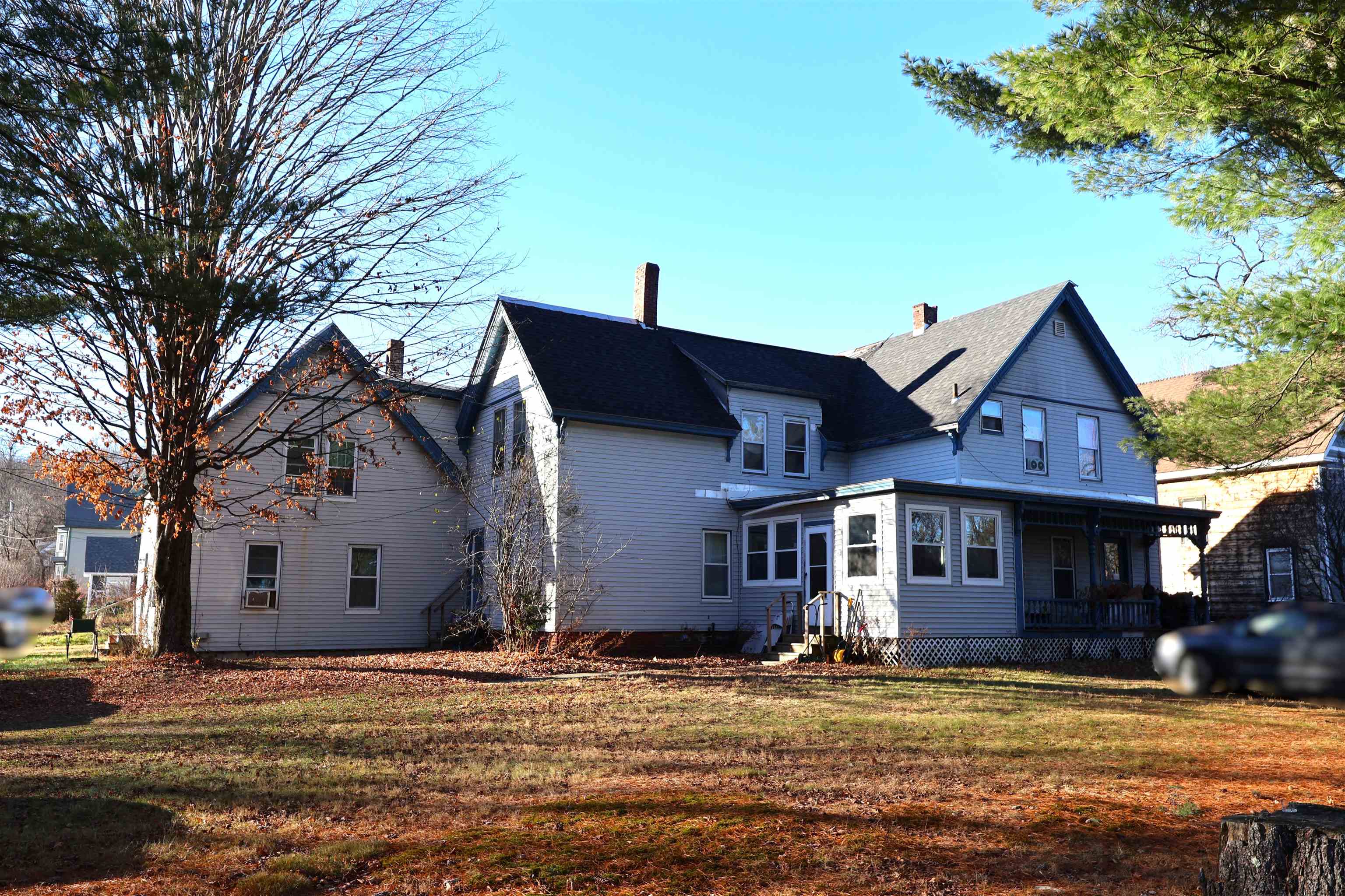 main property photo 8