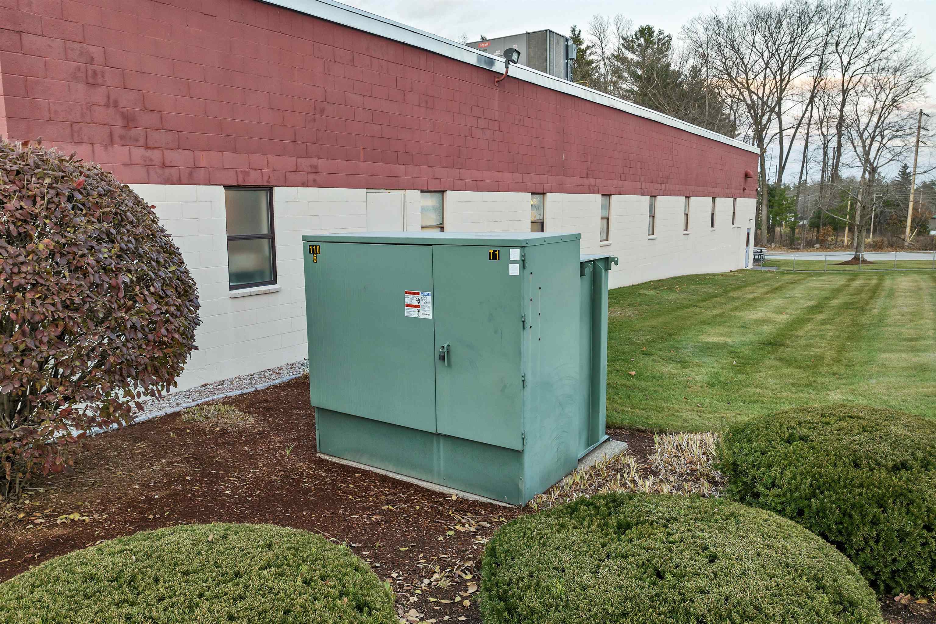 main property photo 7