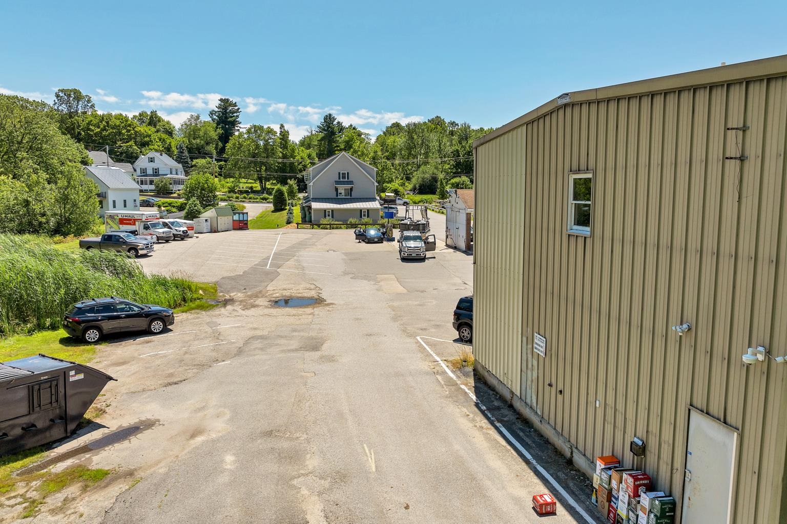 main property photo 35