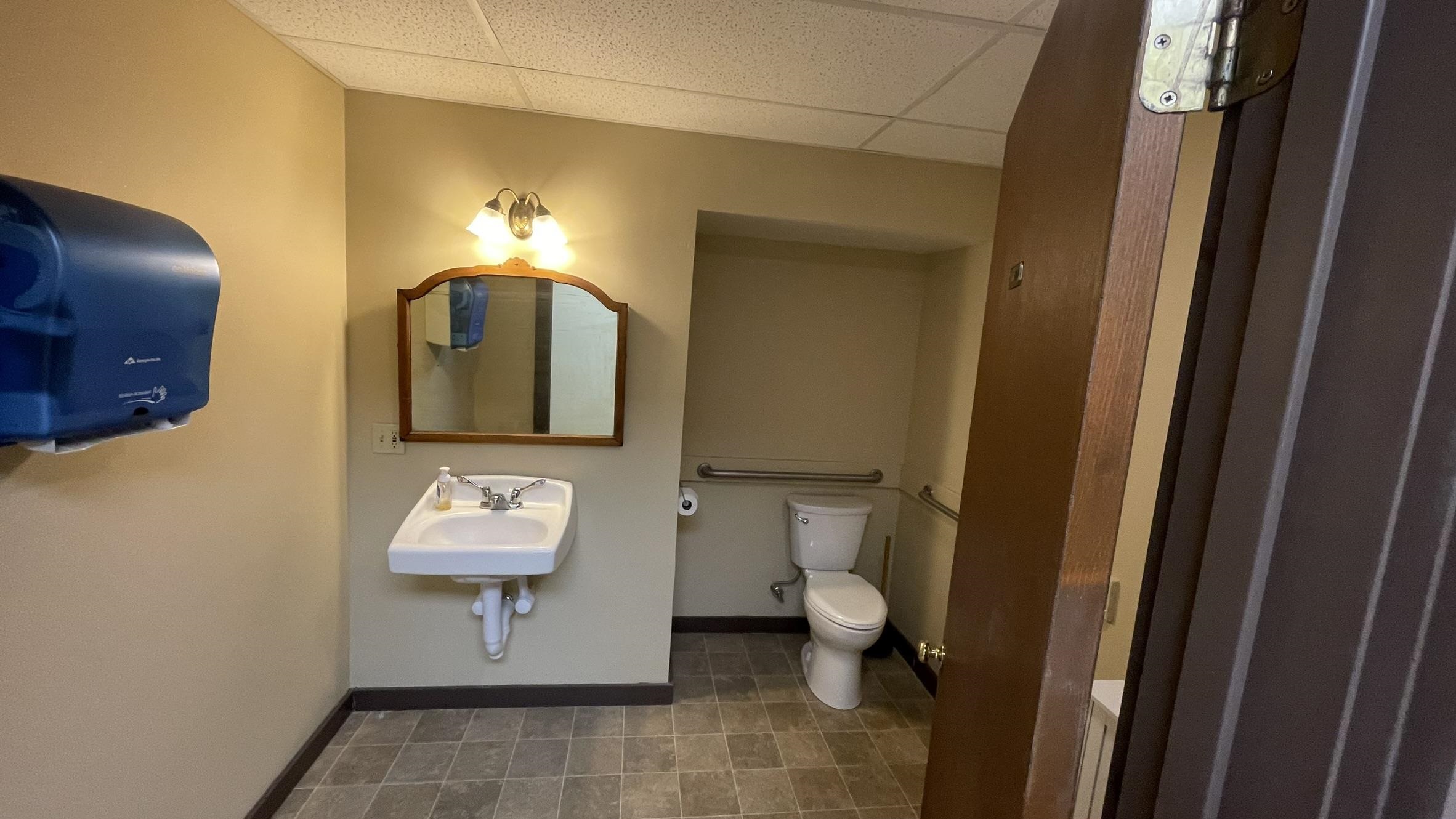 main property photo 20