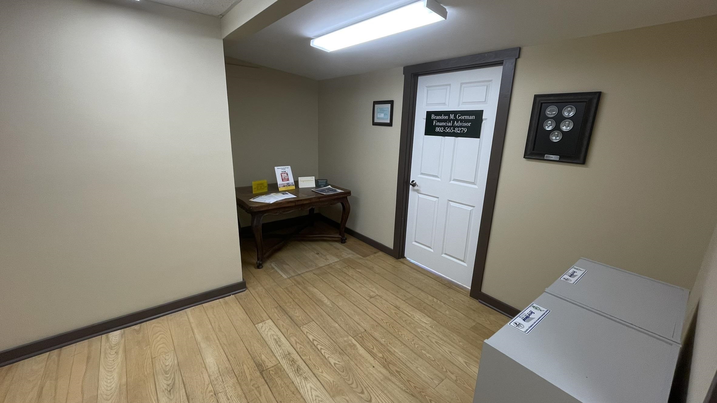 main property photo 22