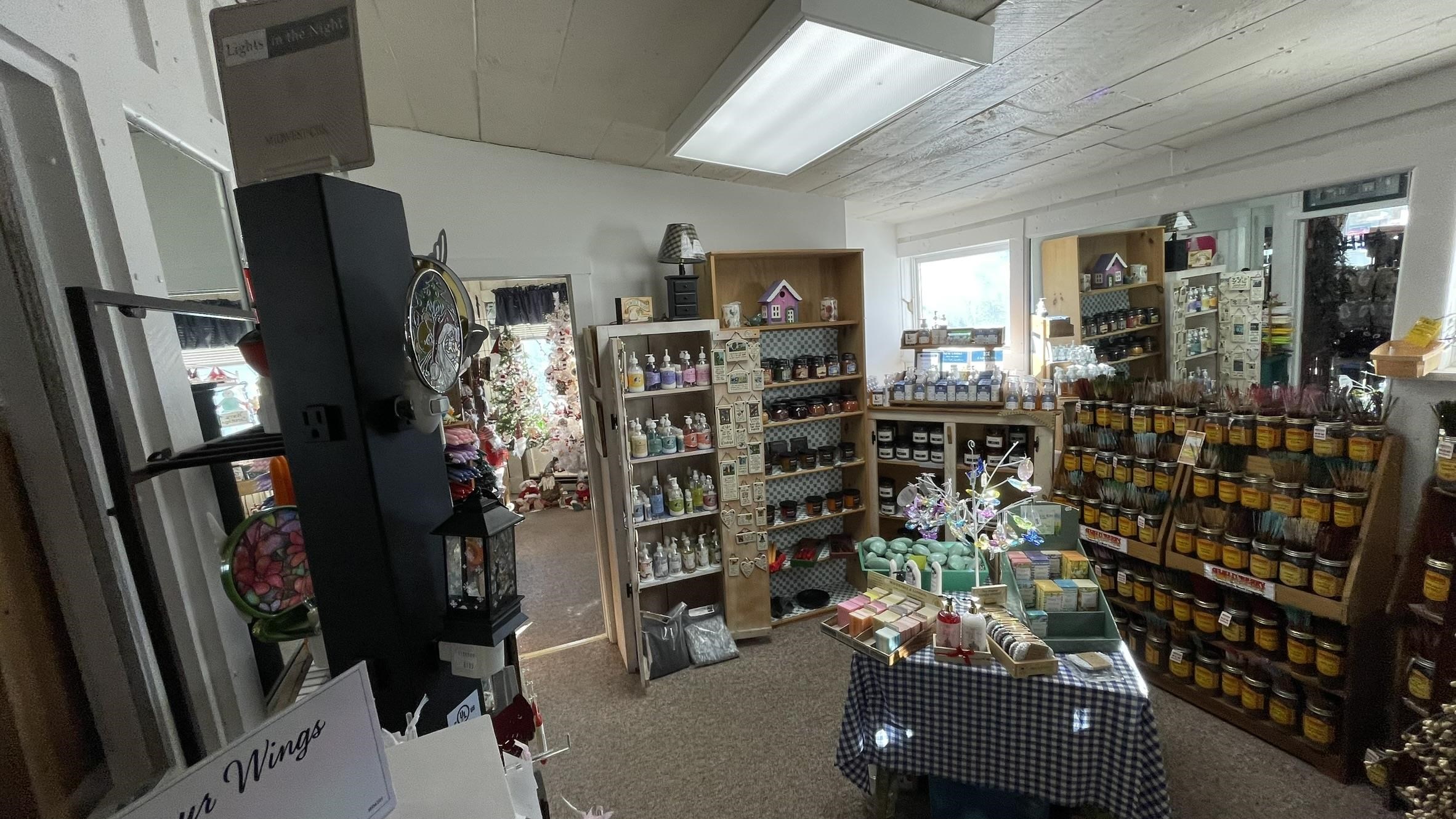 main property photo 8