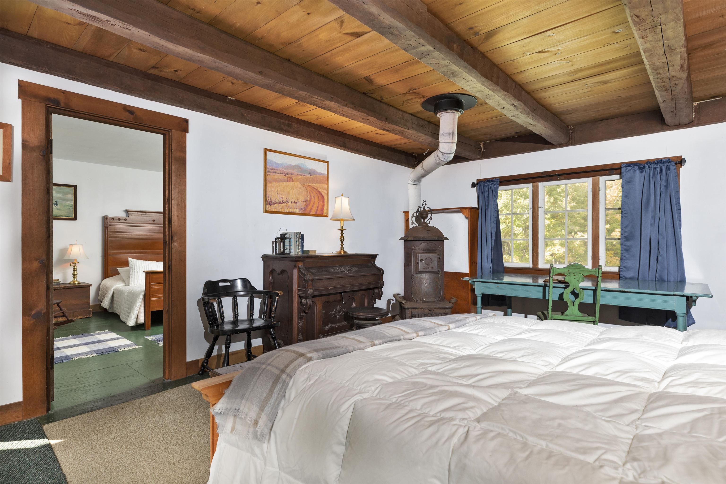 main property photo 29
