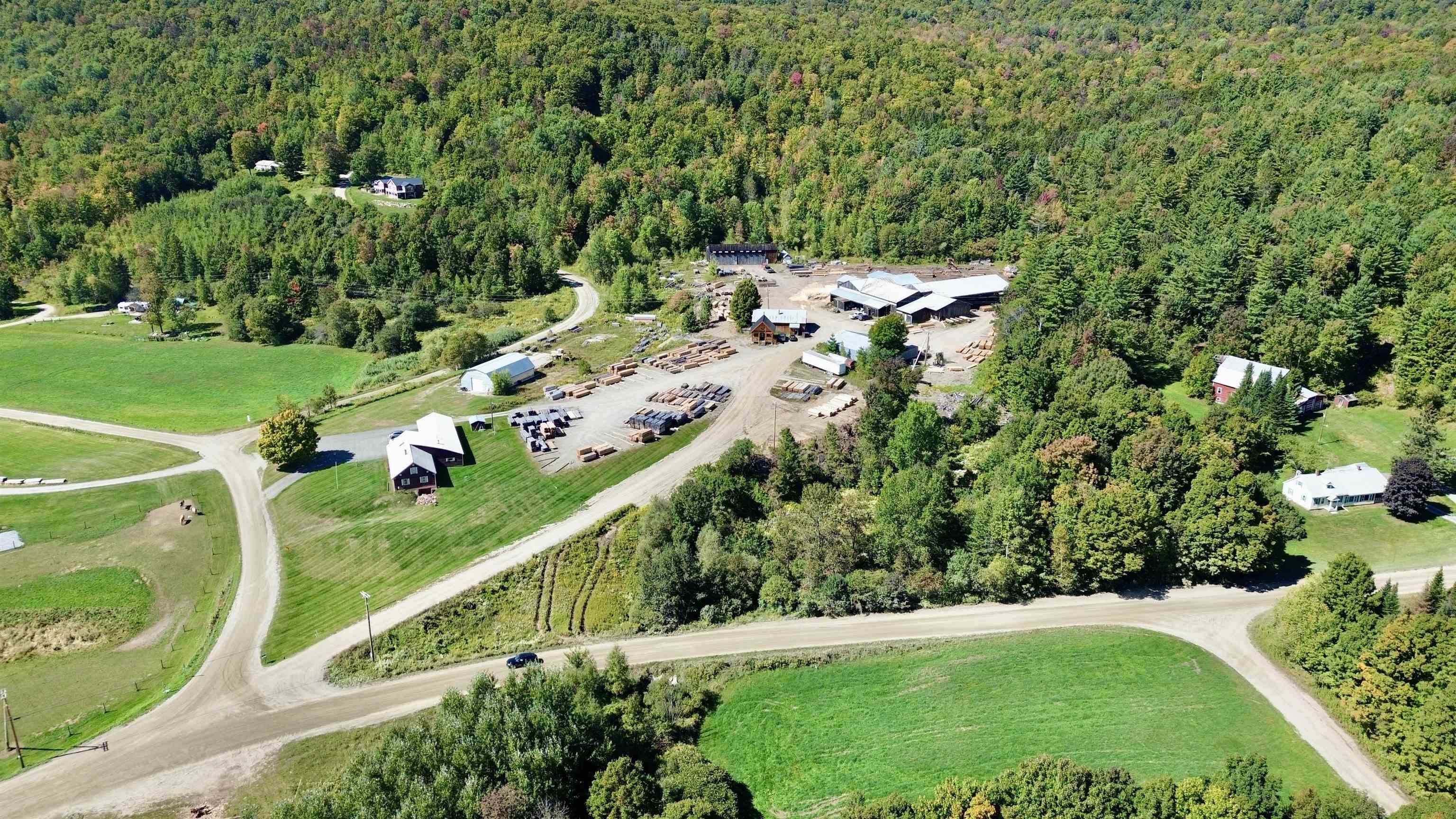 main property photo 40