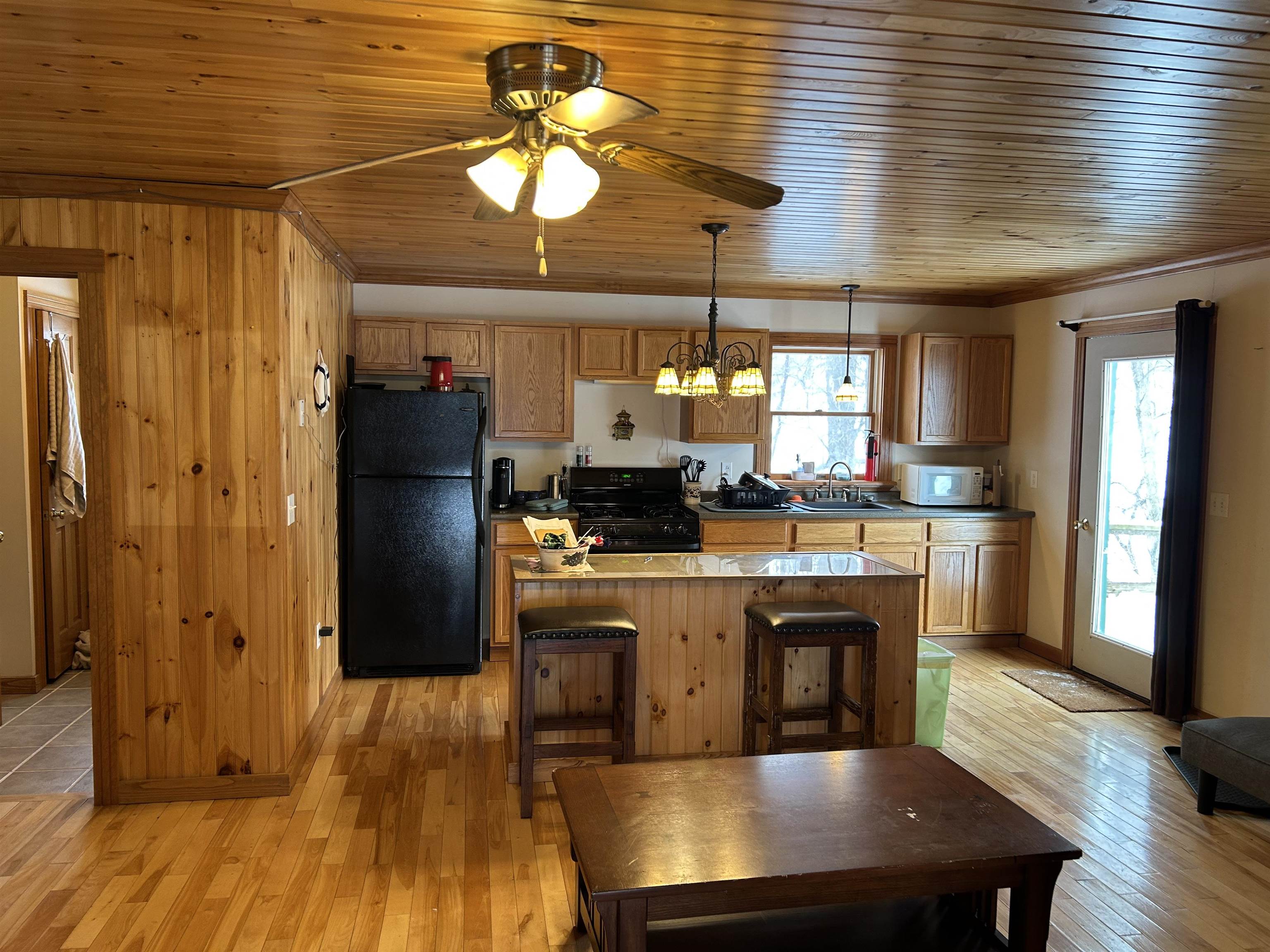 property viewer photo 13