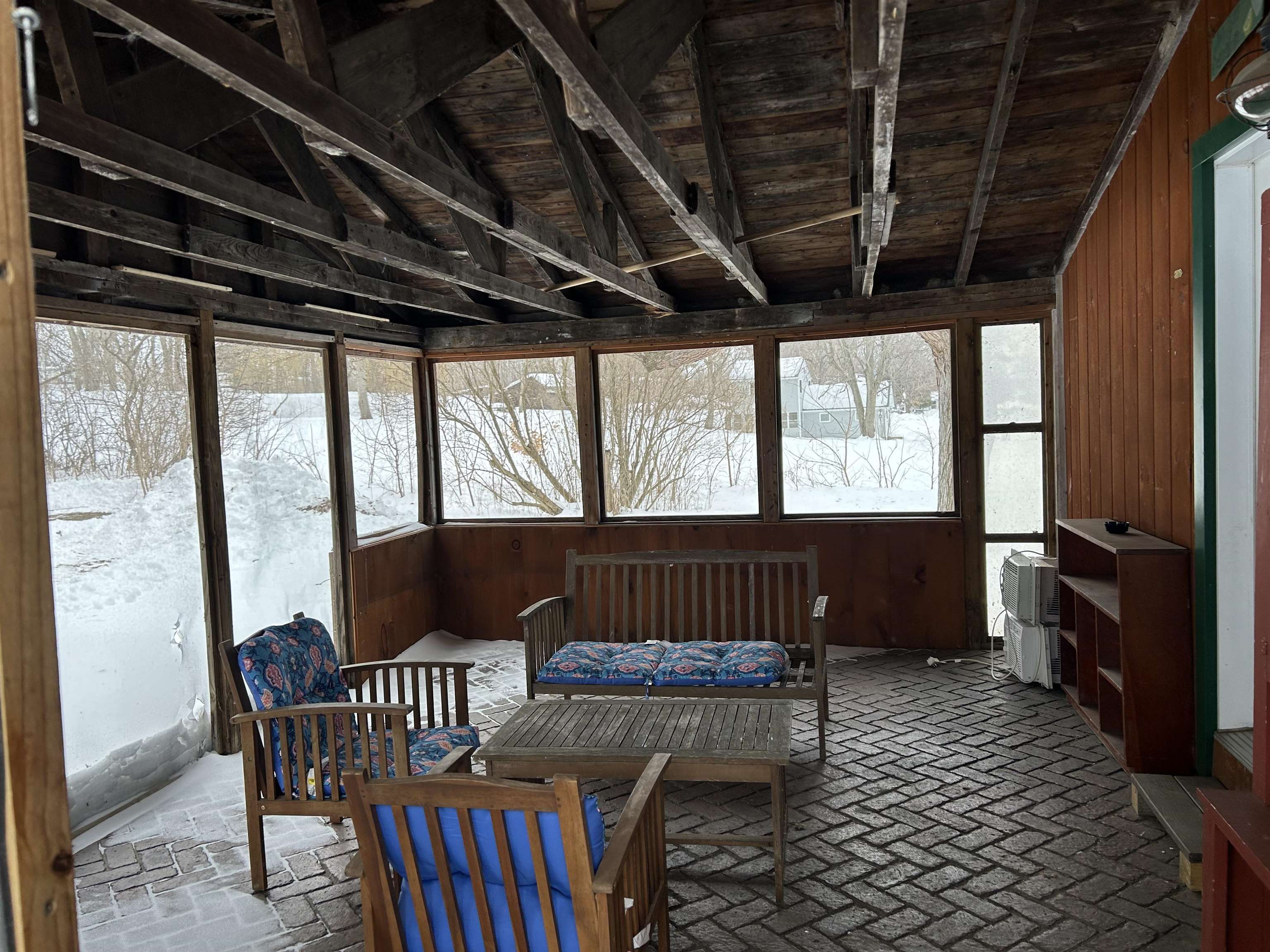 property viewer photo 15