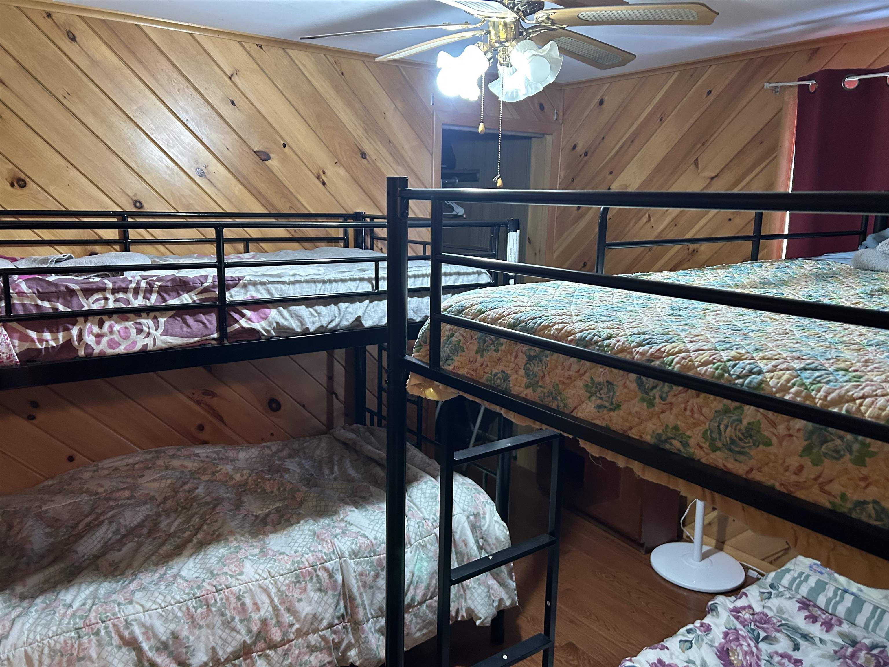 property viewer photo 20