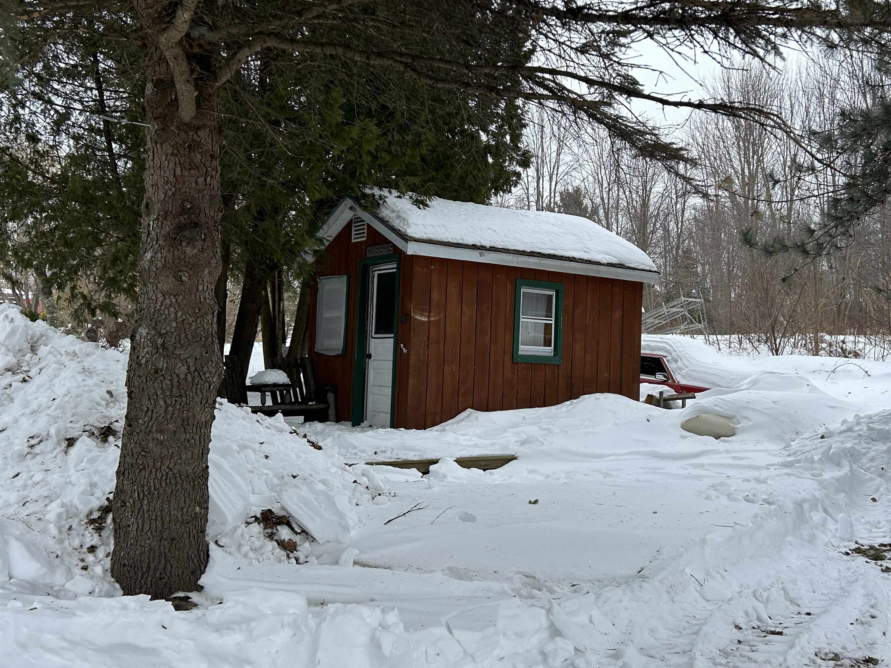 property viewer photo 3