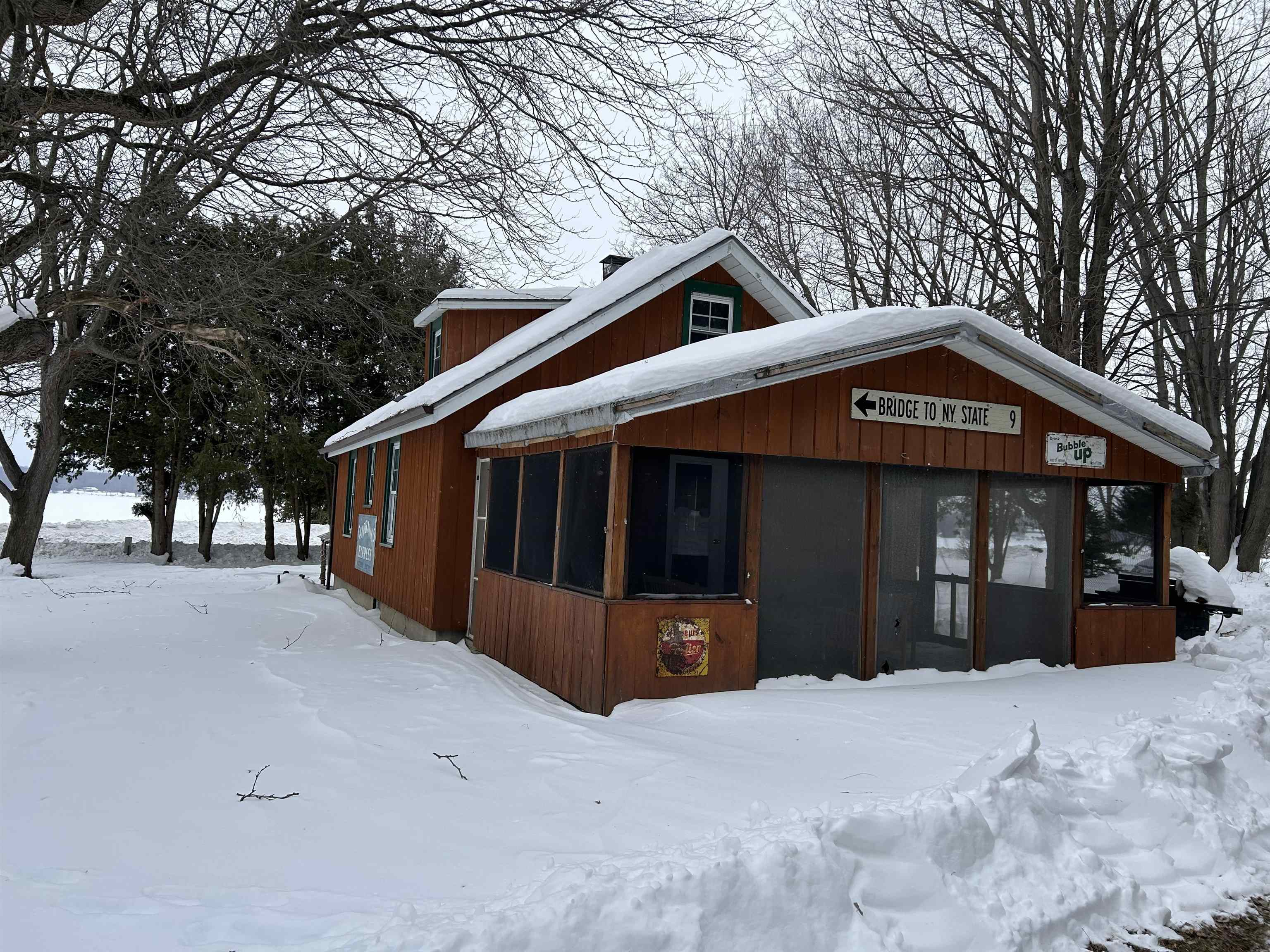 property viewer photo 5
