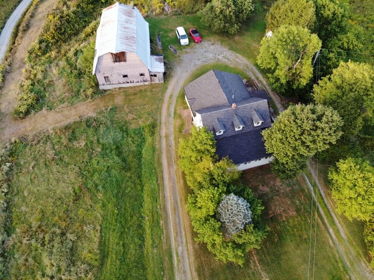 main property photo 26