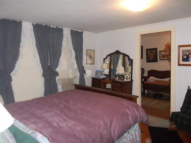 main property photo 34