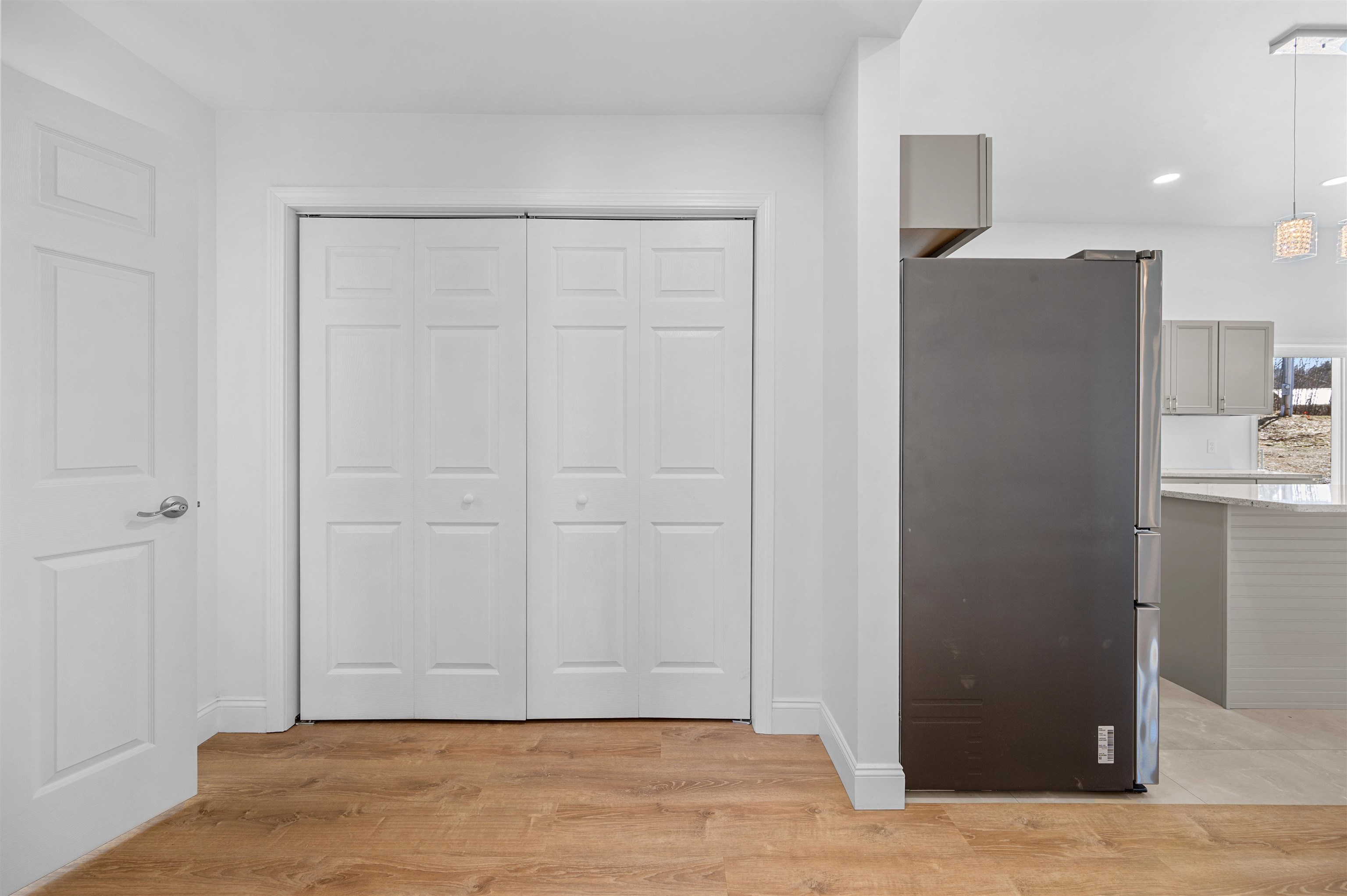 property viewer photo 25