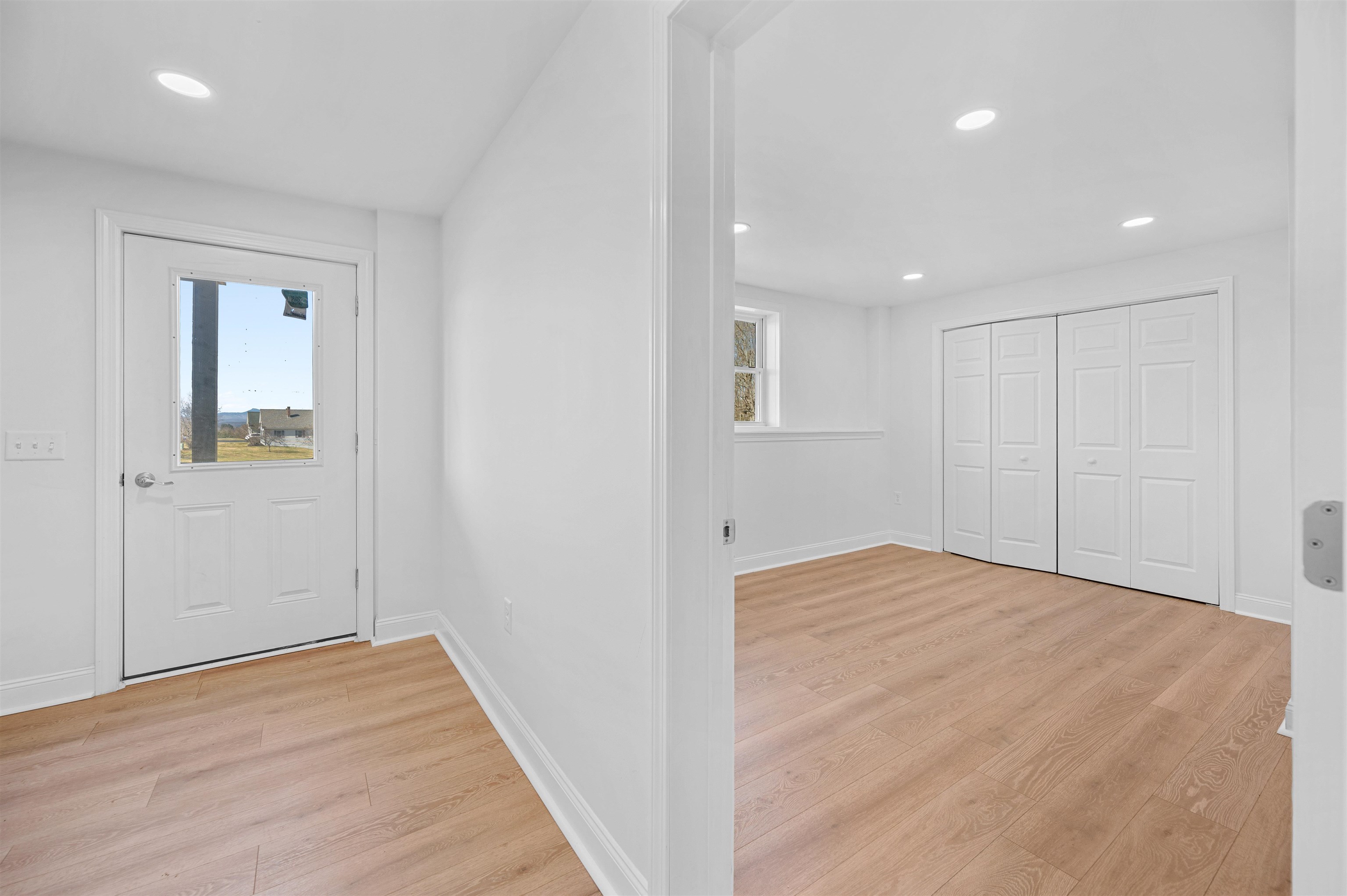 property viewer photo 35