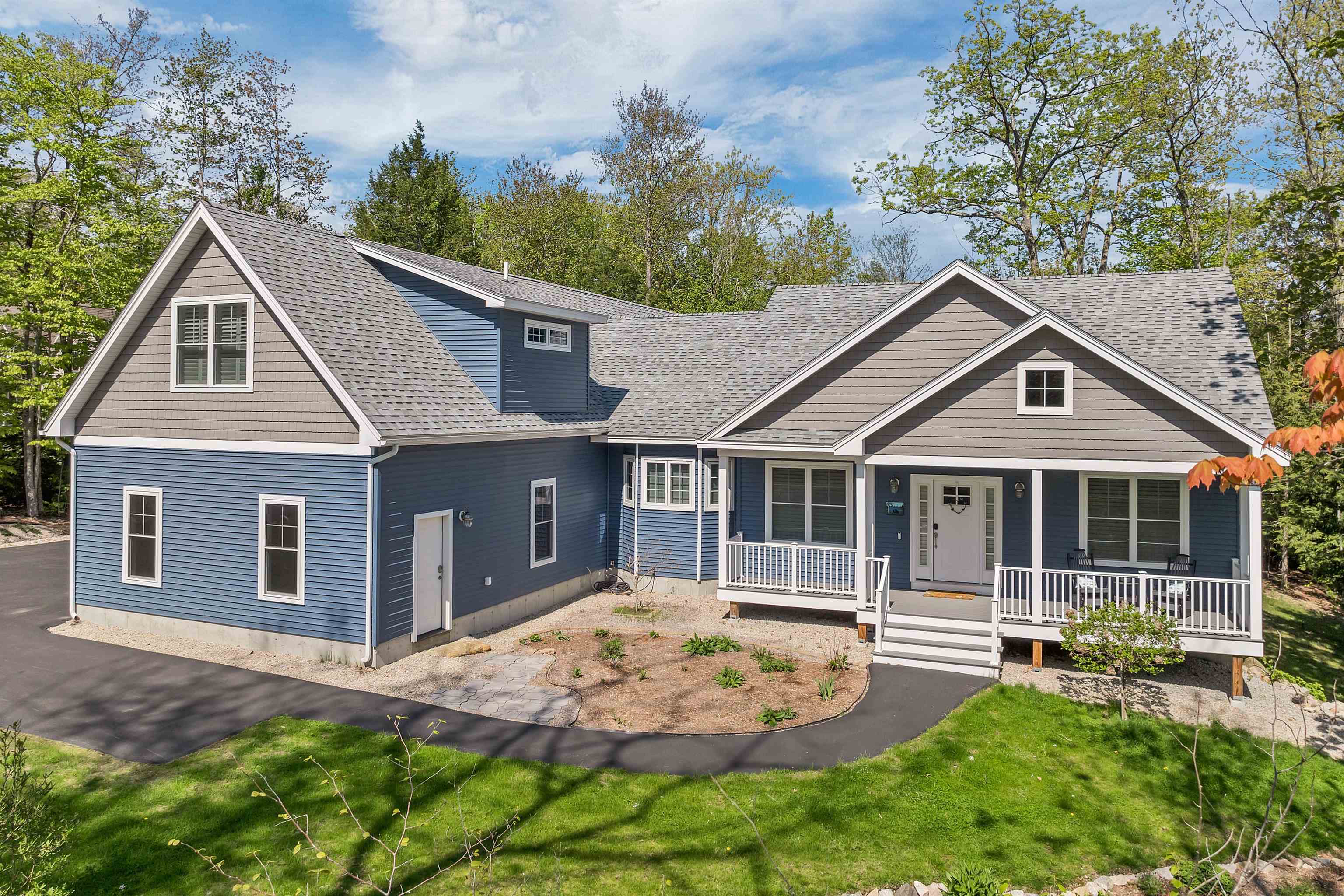 property viewer photo 1