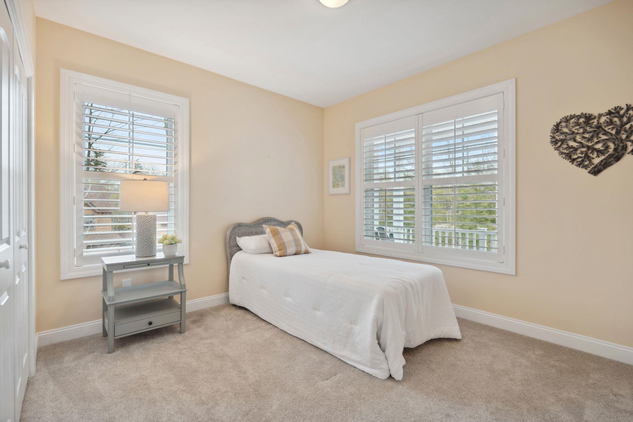 property viewer photo 11