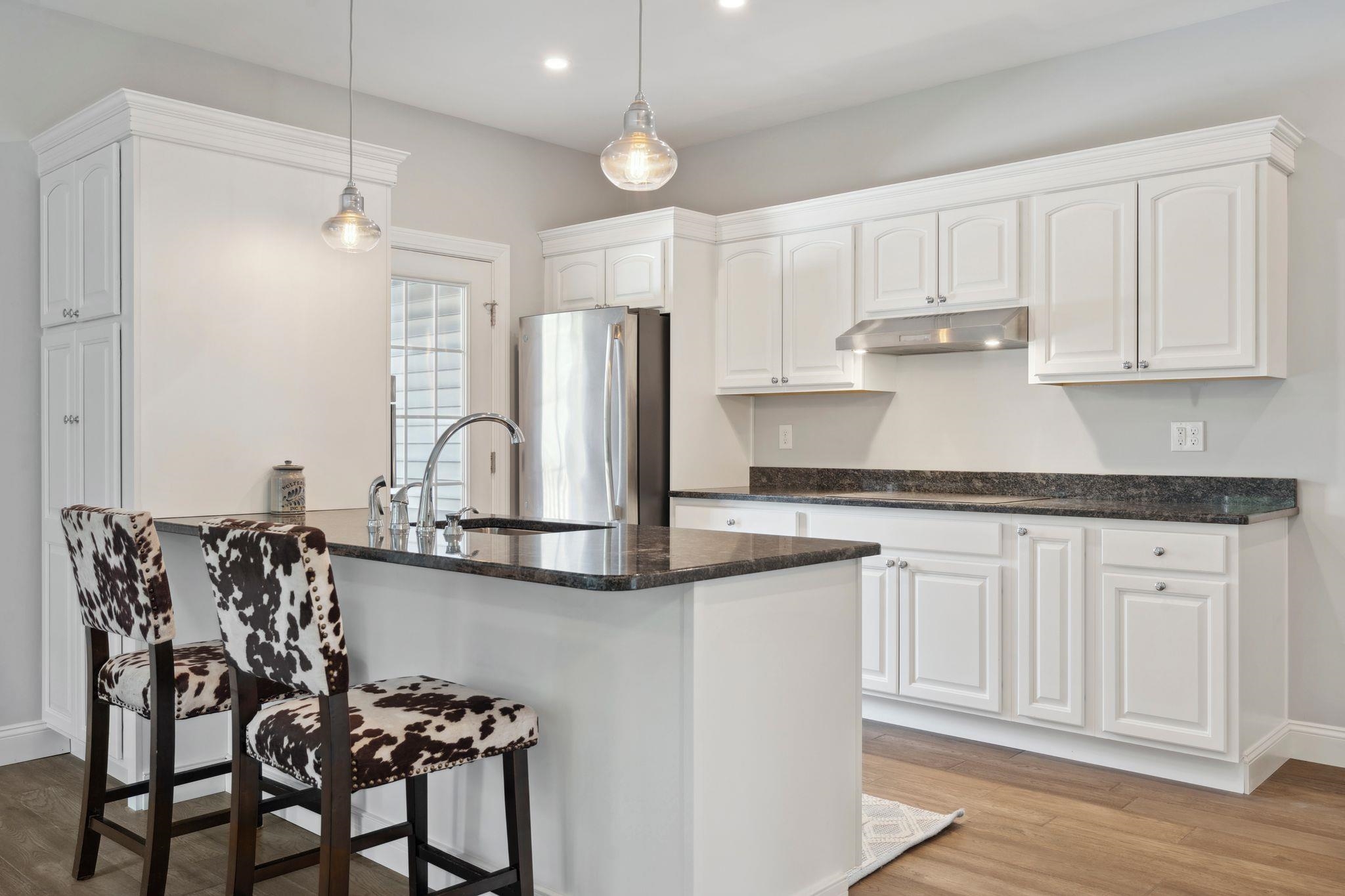 property viewer photo 18