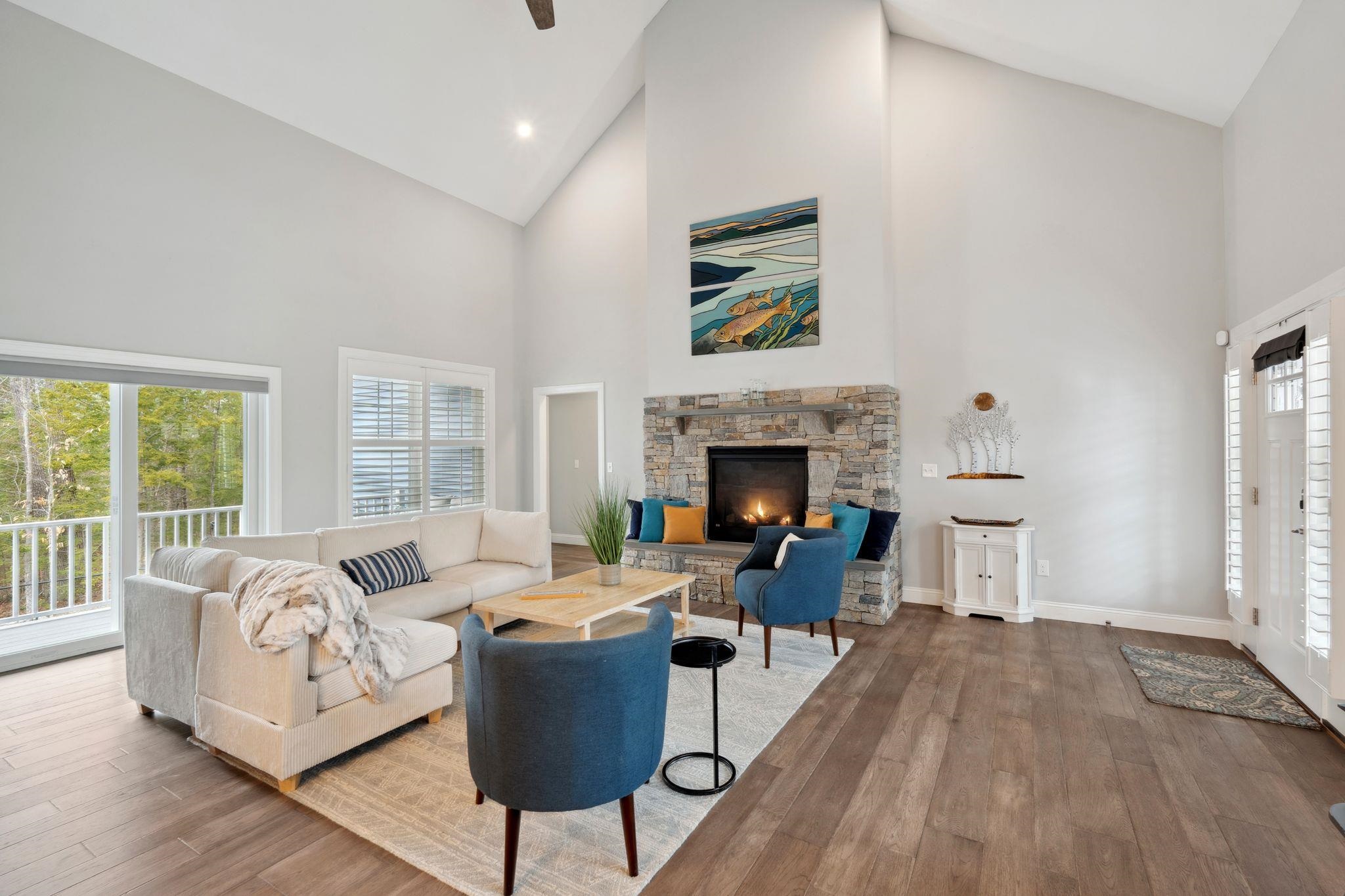 property viewer photo 2