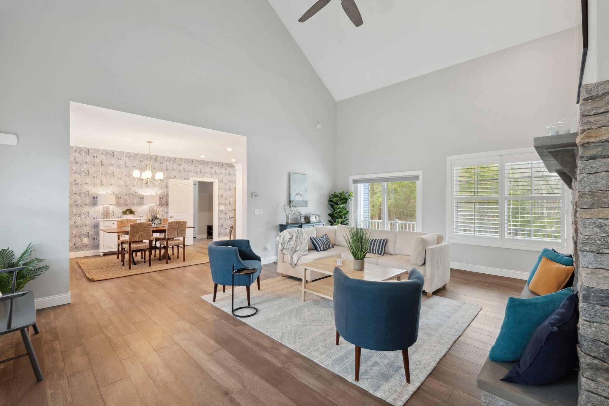 property viewer photo 3