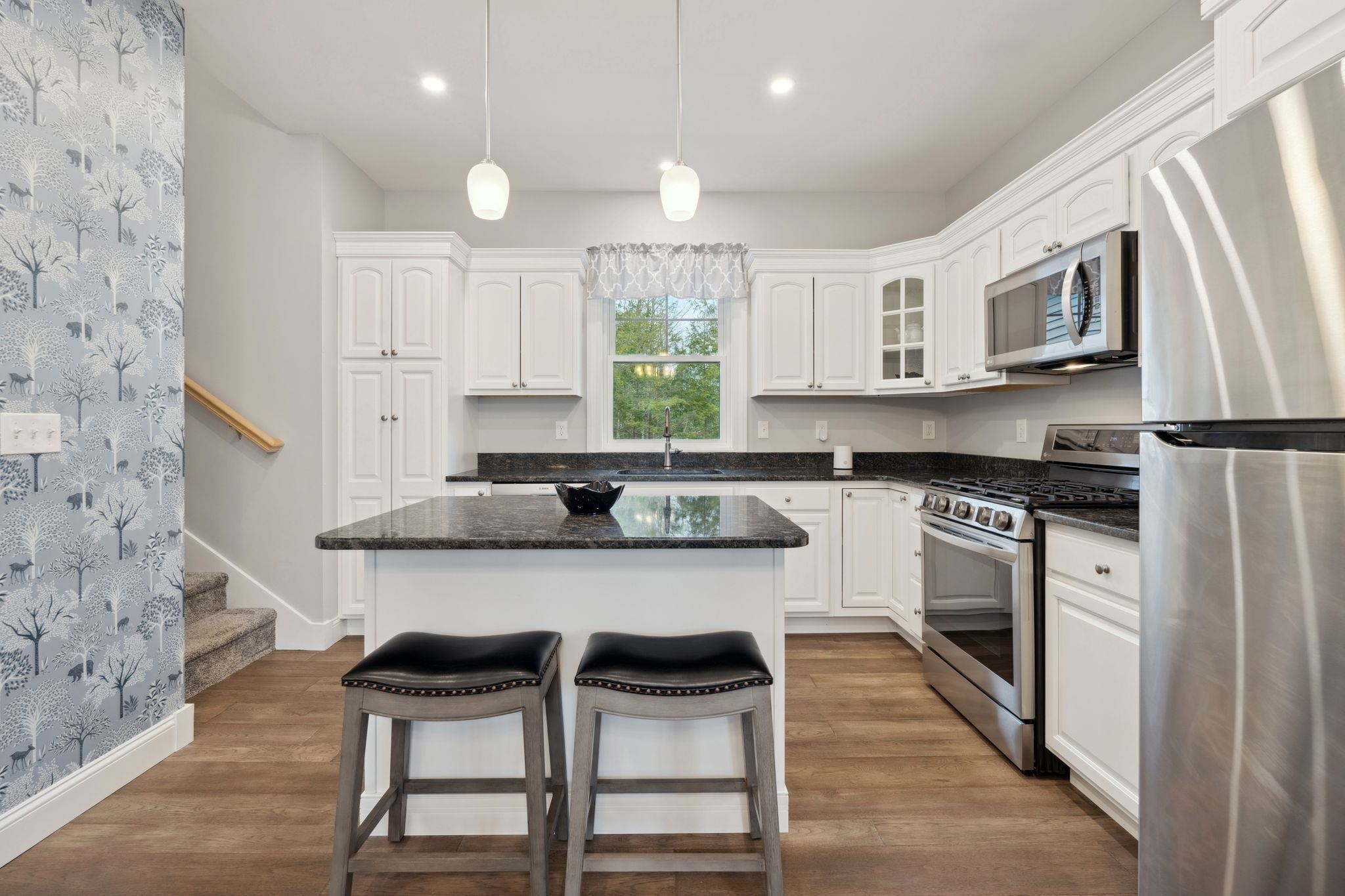 property viewer photo 8