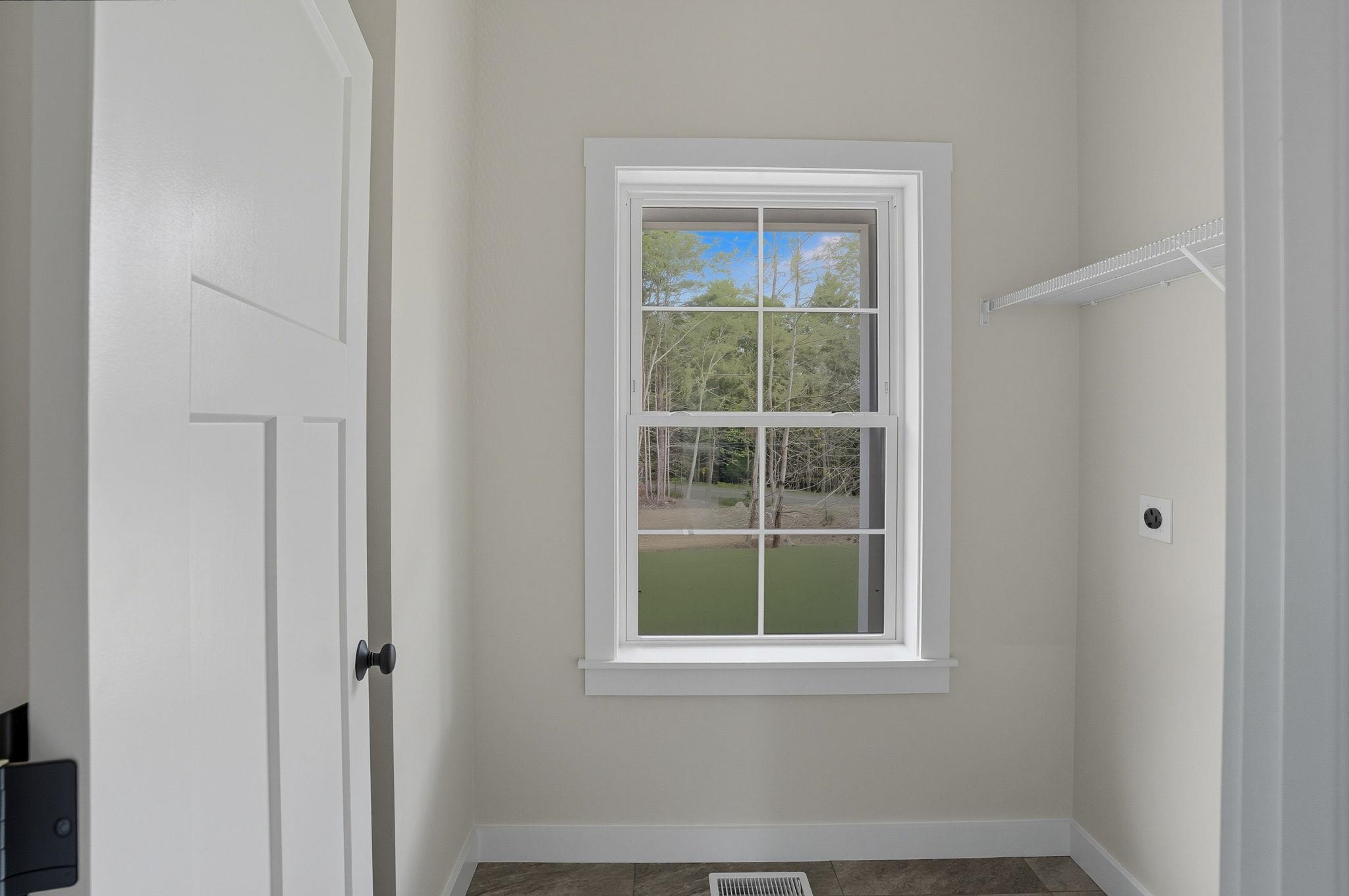 property viewer photo 21