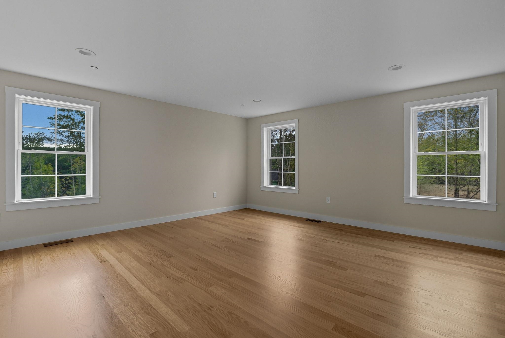 property viewer photo 25