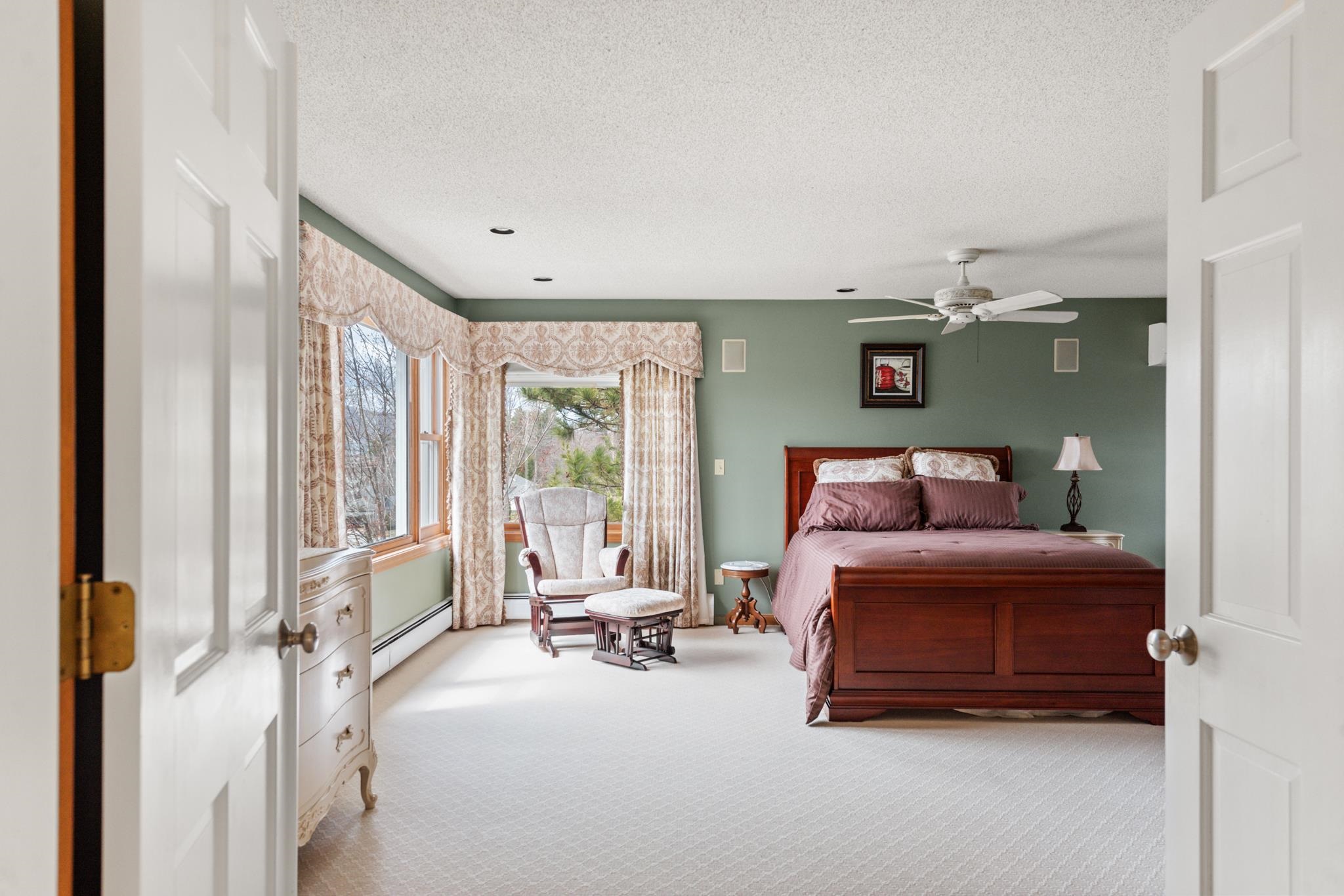property viewer photo 33