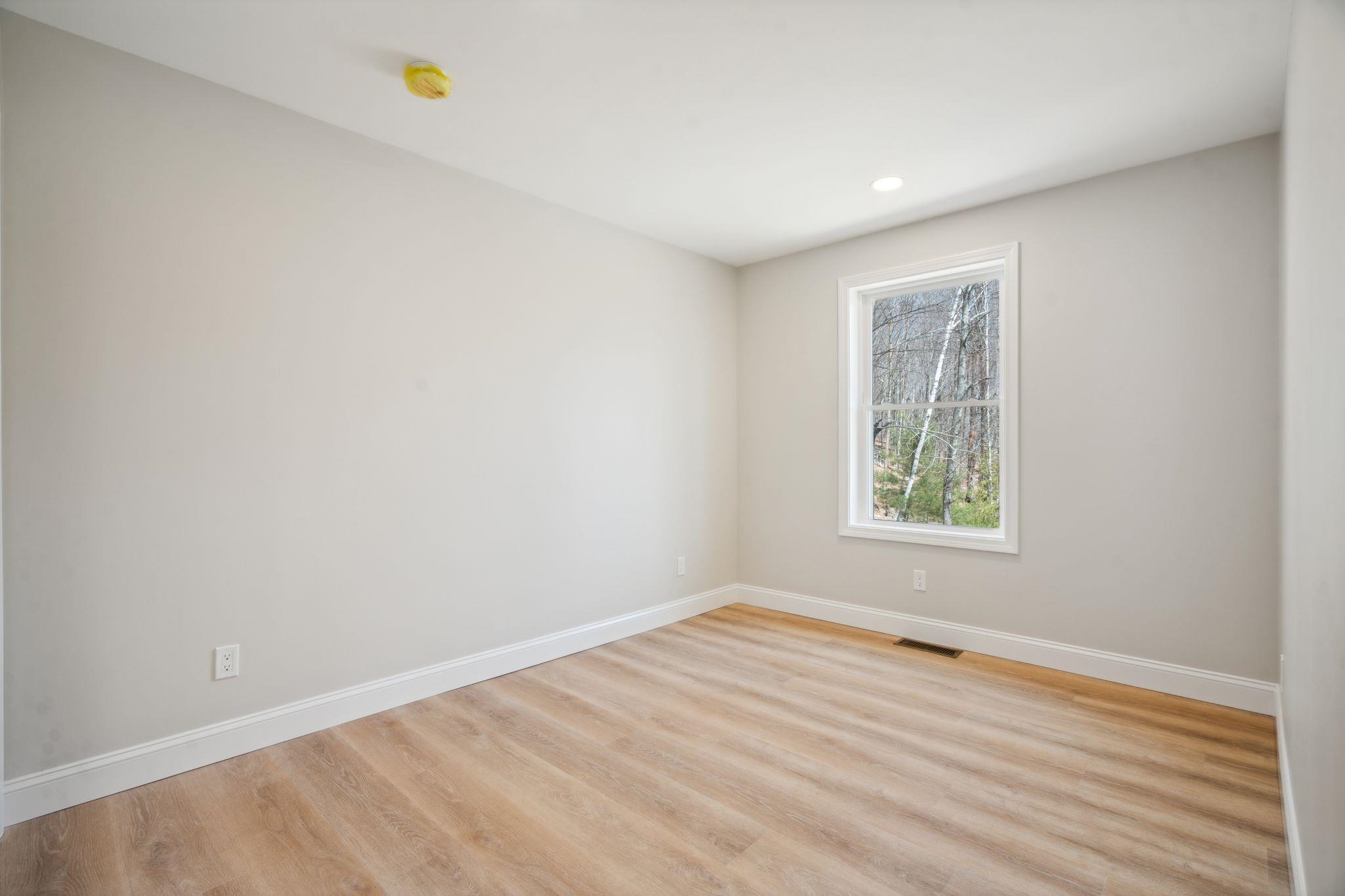 property viewer photo 21