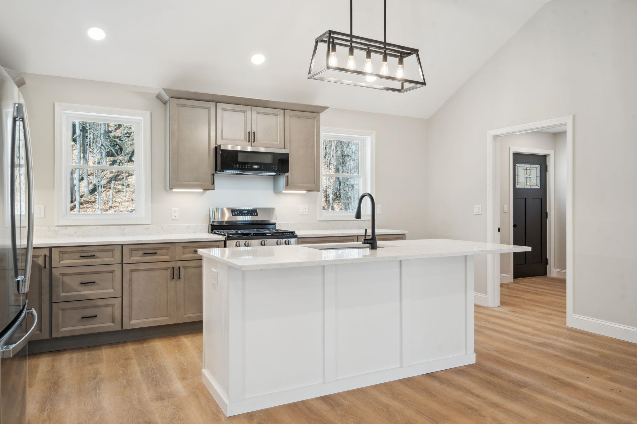 property viewer photo 5