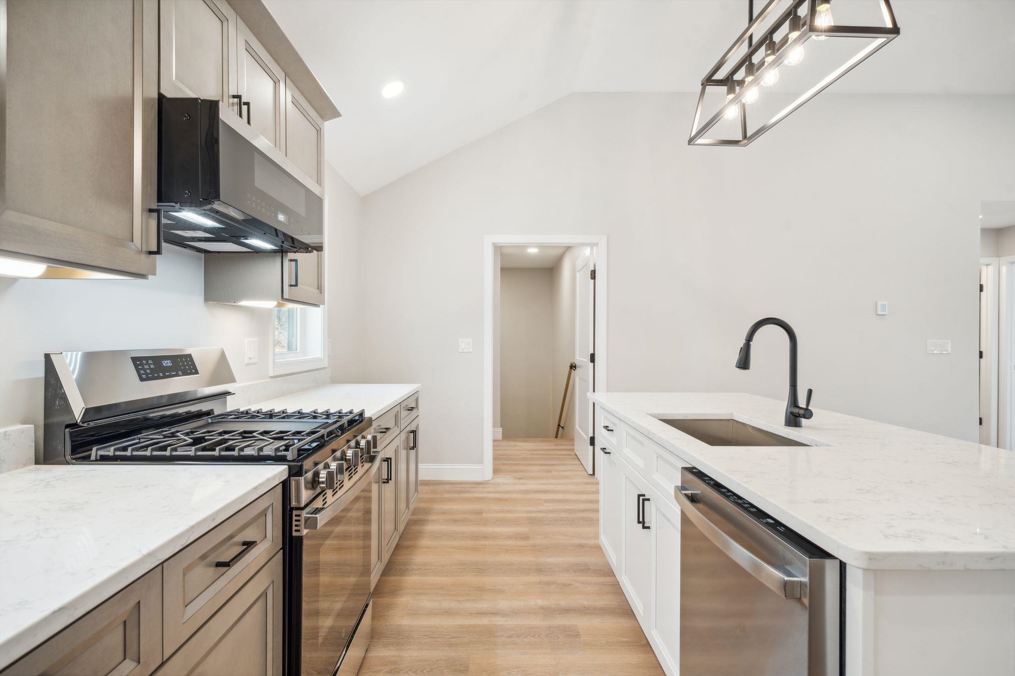 property viewer photo 6