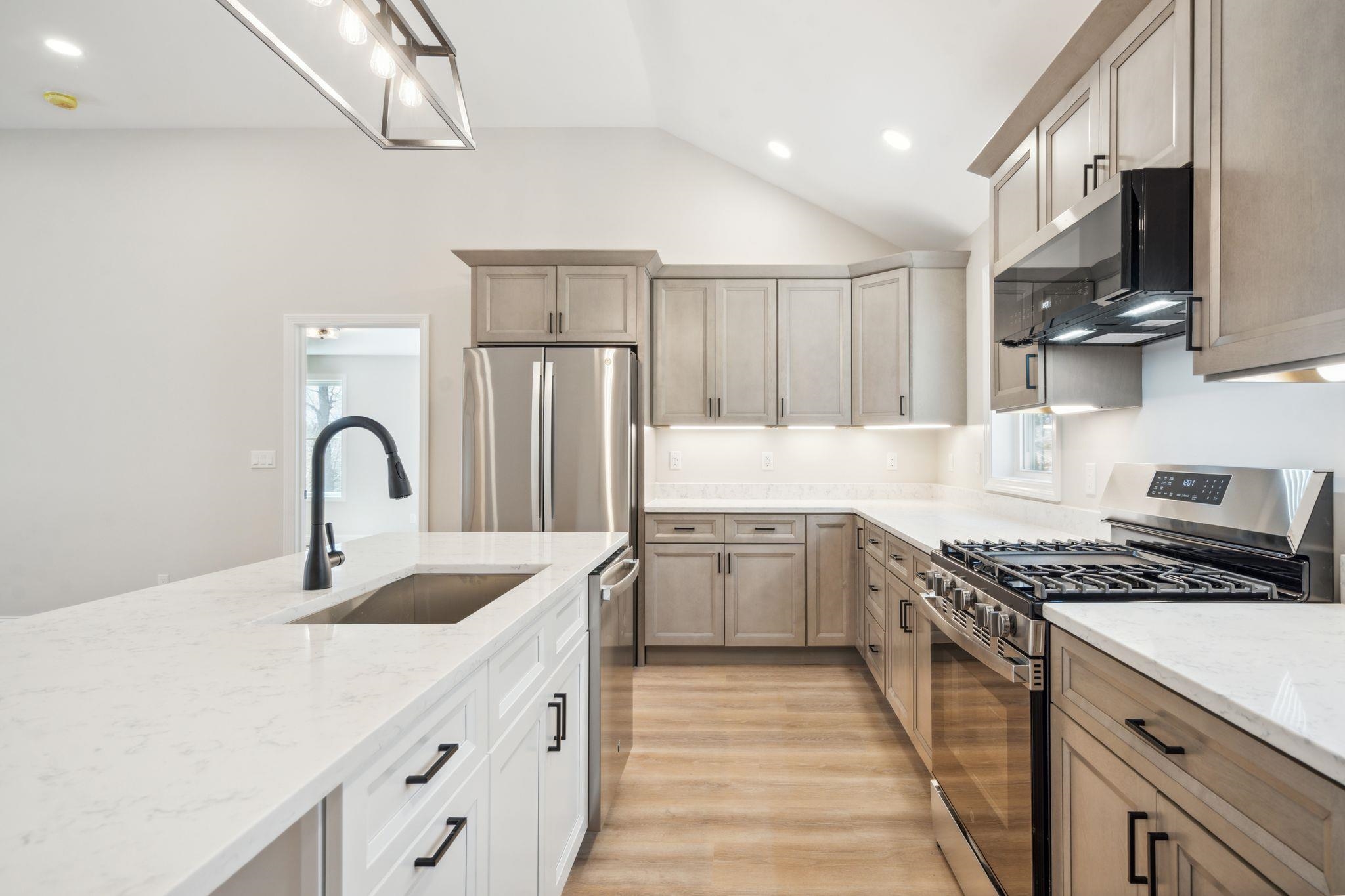 property viewer photo 7