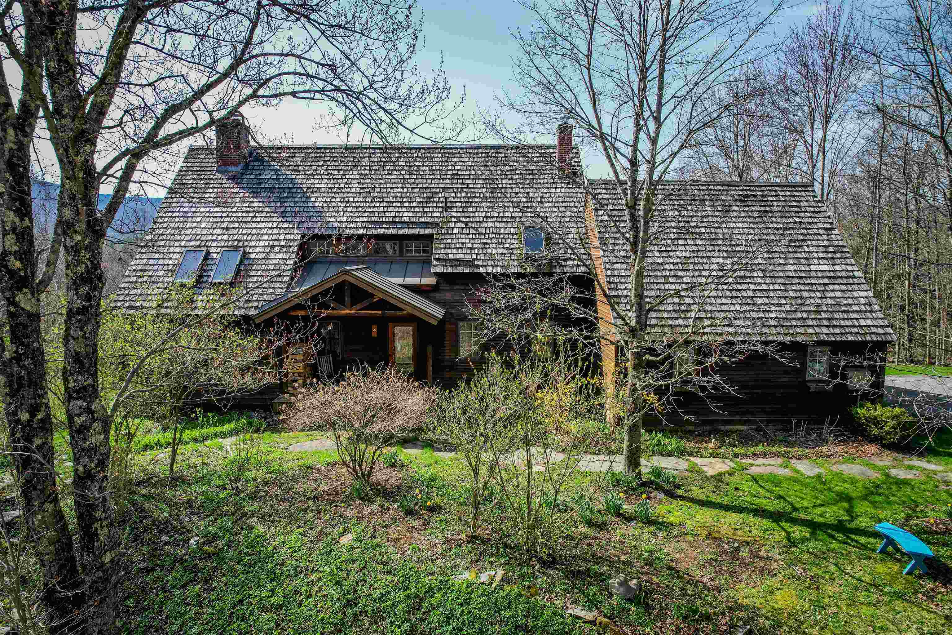 main property photo 12