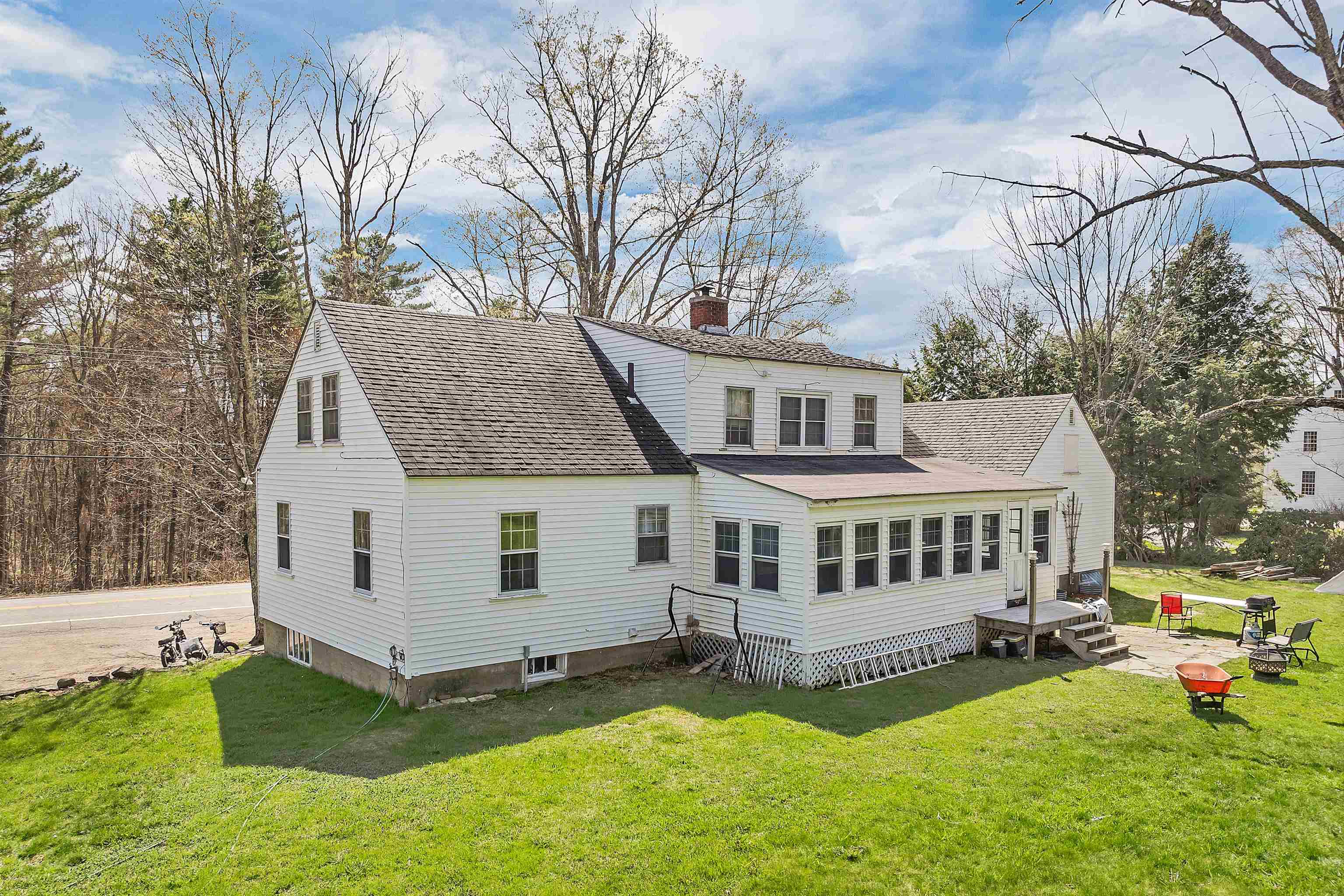property viewer photo 1