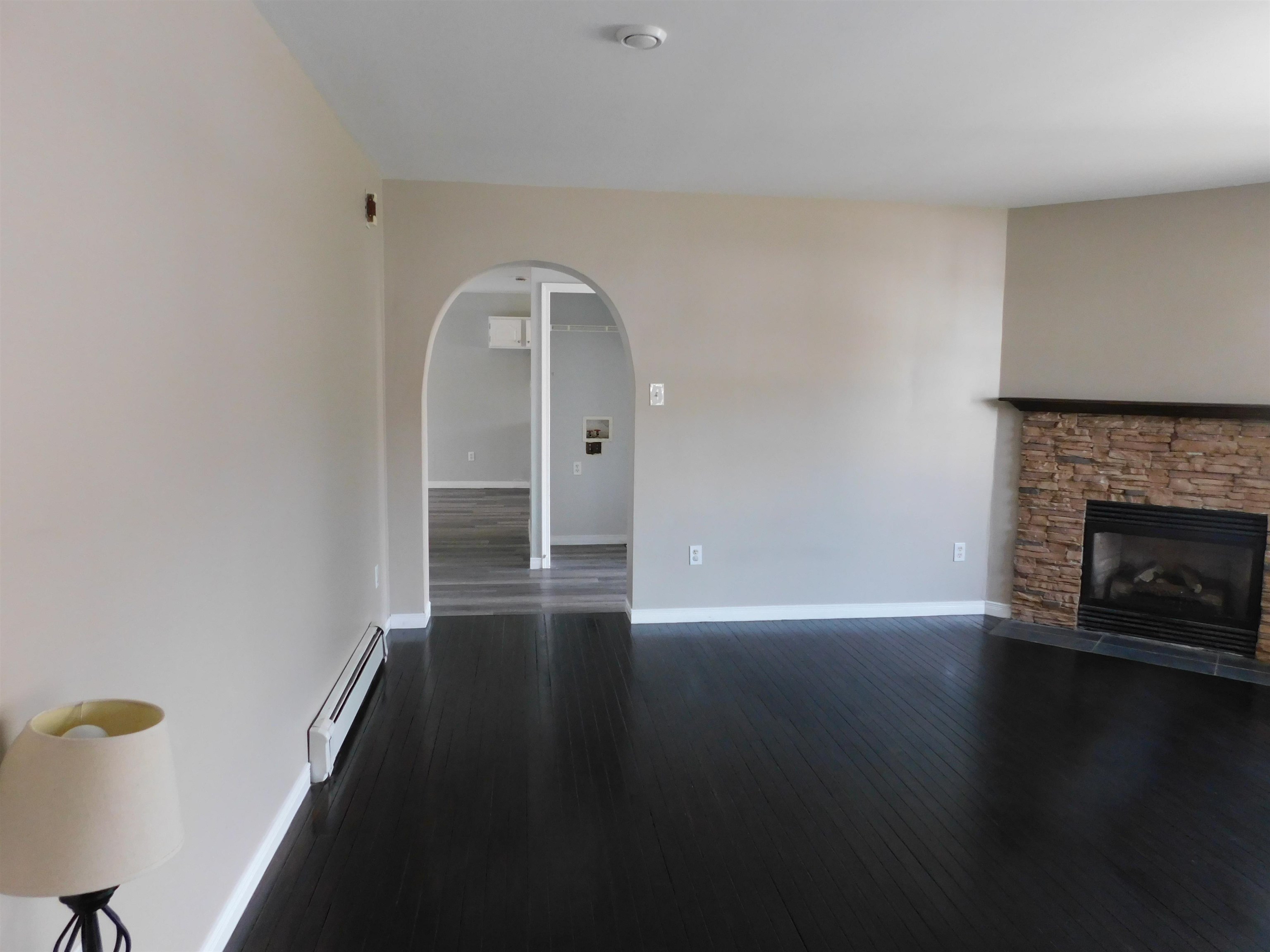 property viewer photo 11