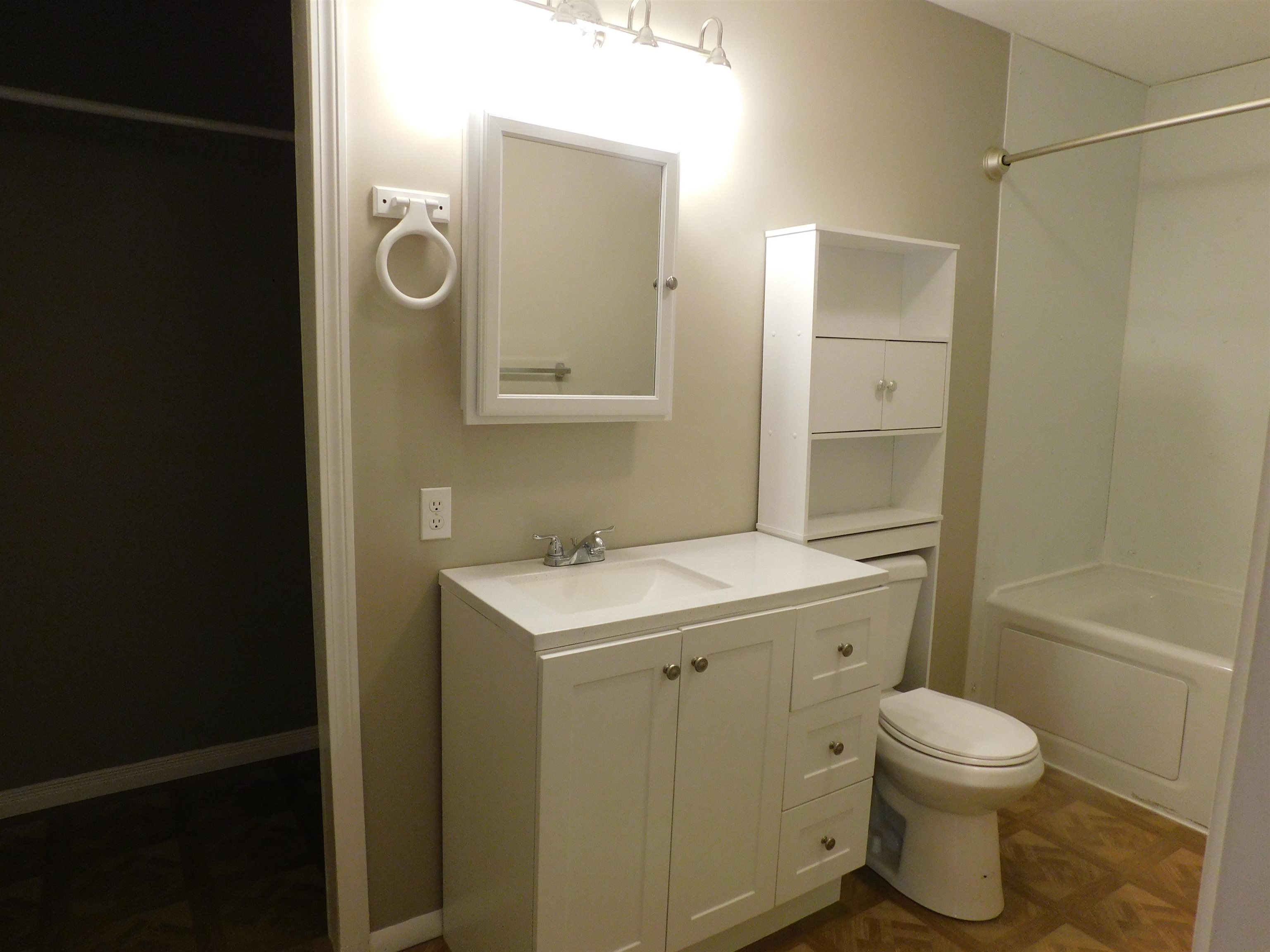 property viewer photo 24